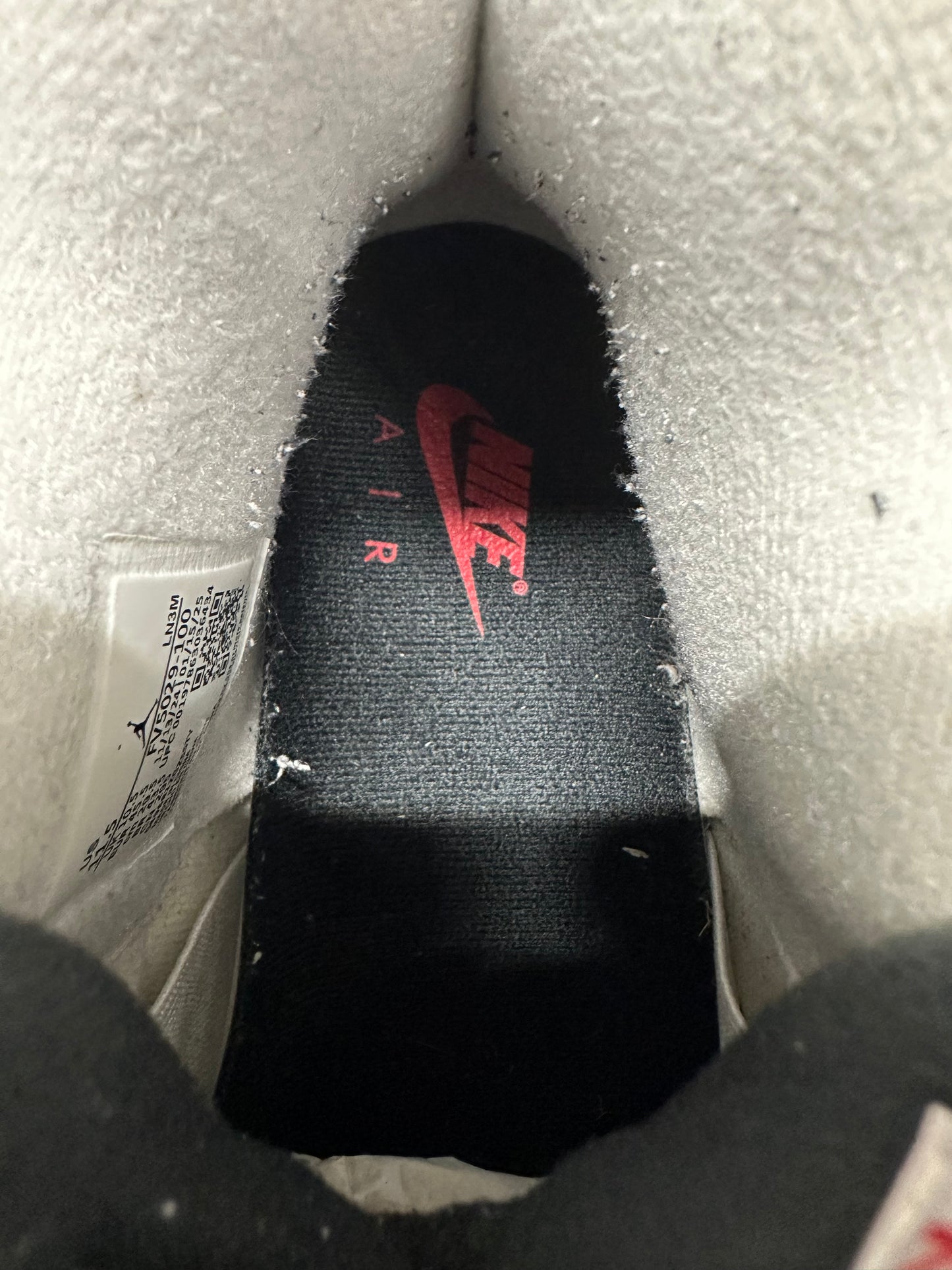 Air Jordan 4 White Cement (2025) Sz 11.5