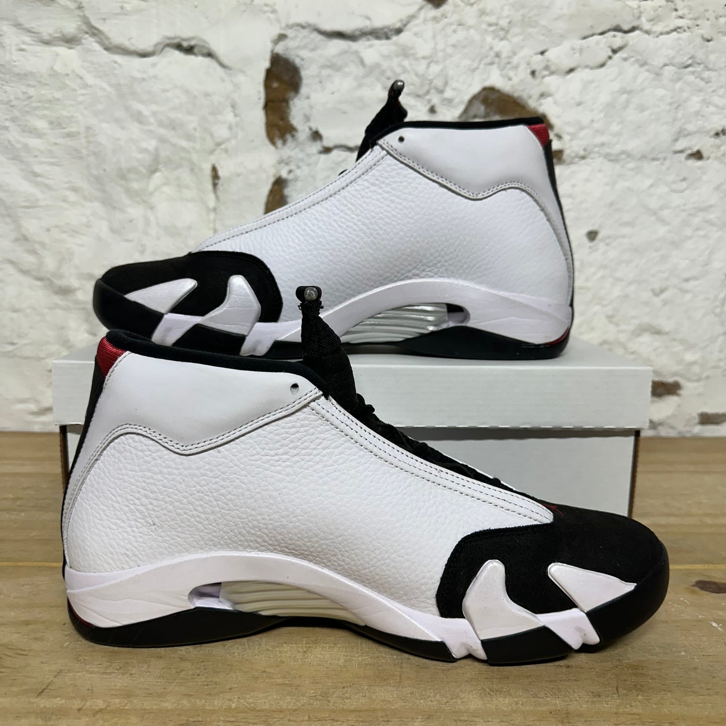Air Jordan 14 Black Toe (2024) Sz 11.5