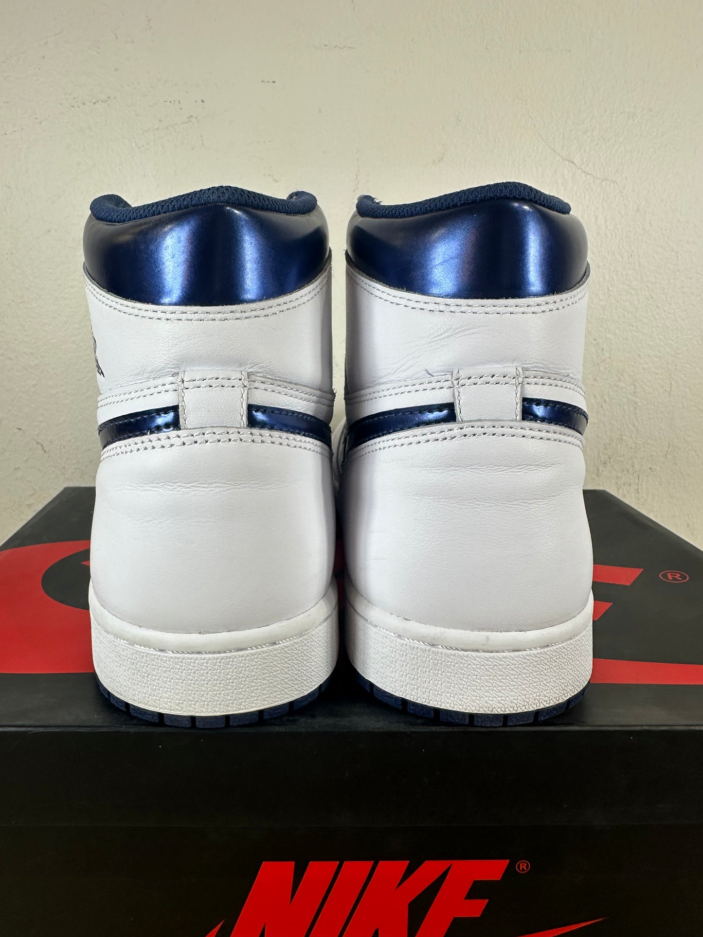 Air Jordan 1 High Metallic Navy Sz 11.5