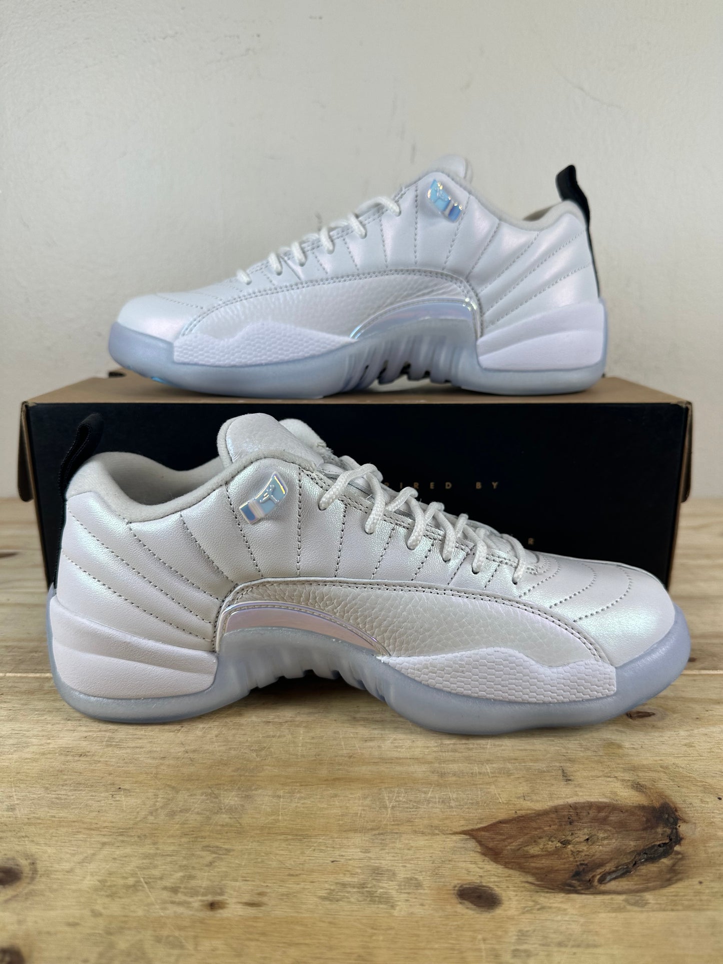 Air Jordan 12 Low Easter Sz 8 DS
