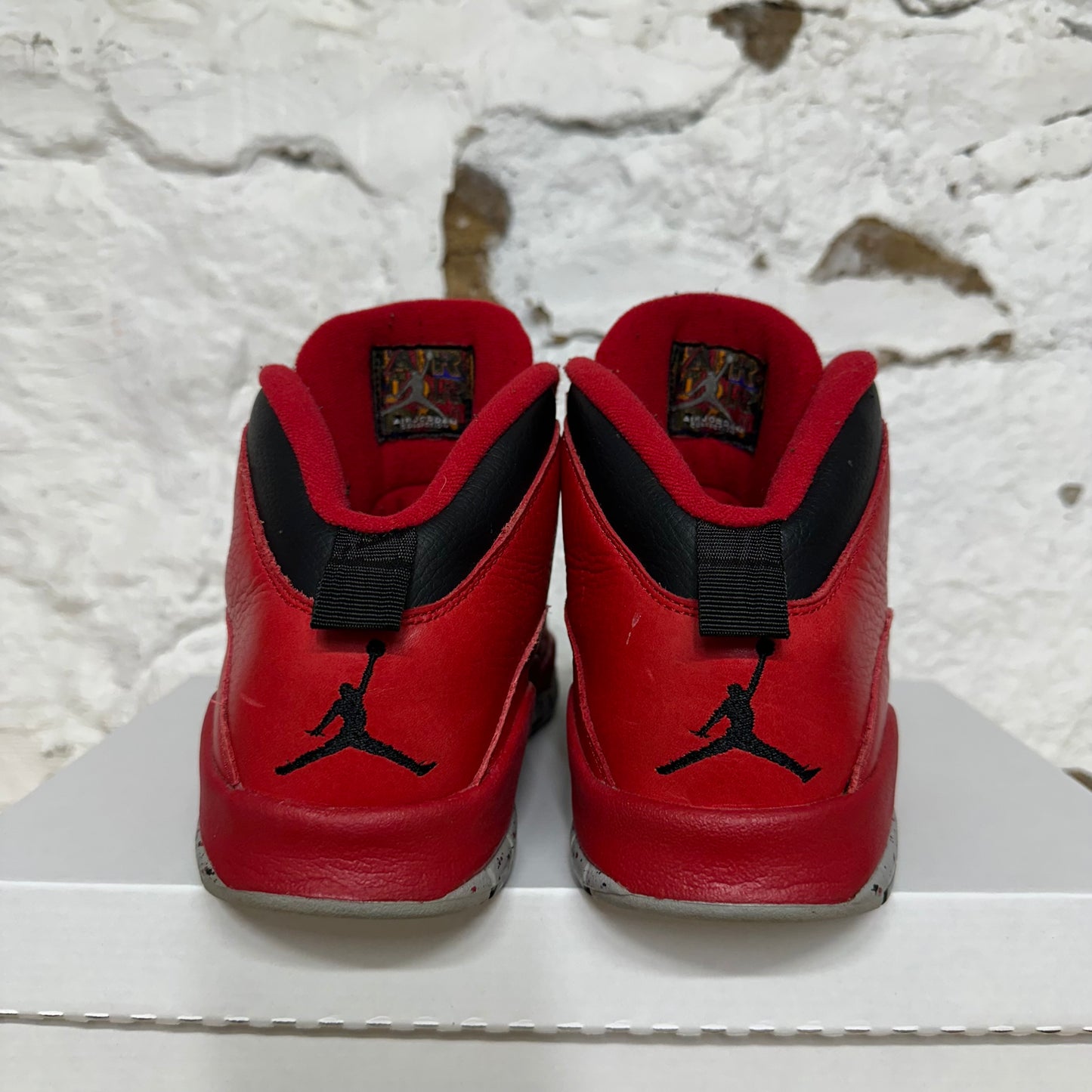 Air Jordan 10 Bulls Over Broadway Sz 8.5