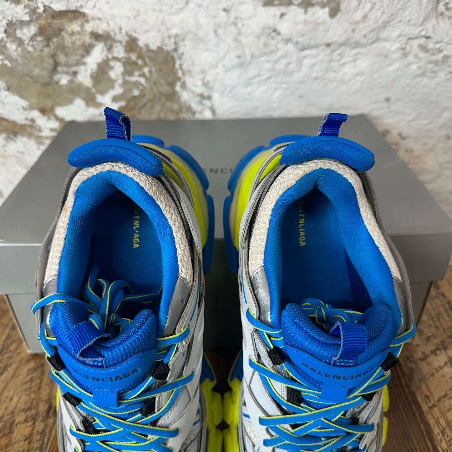 Balenciaga Track Runner Blue Grey Green Sneaker Sz 7 (40)