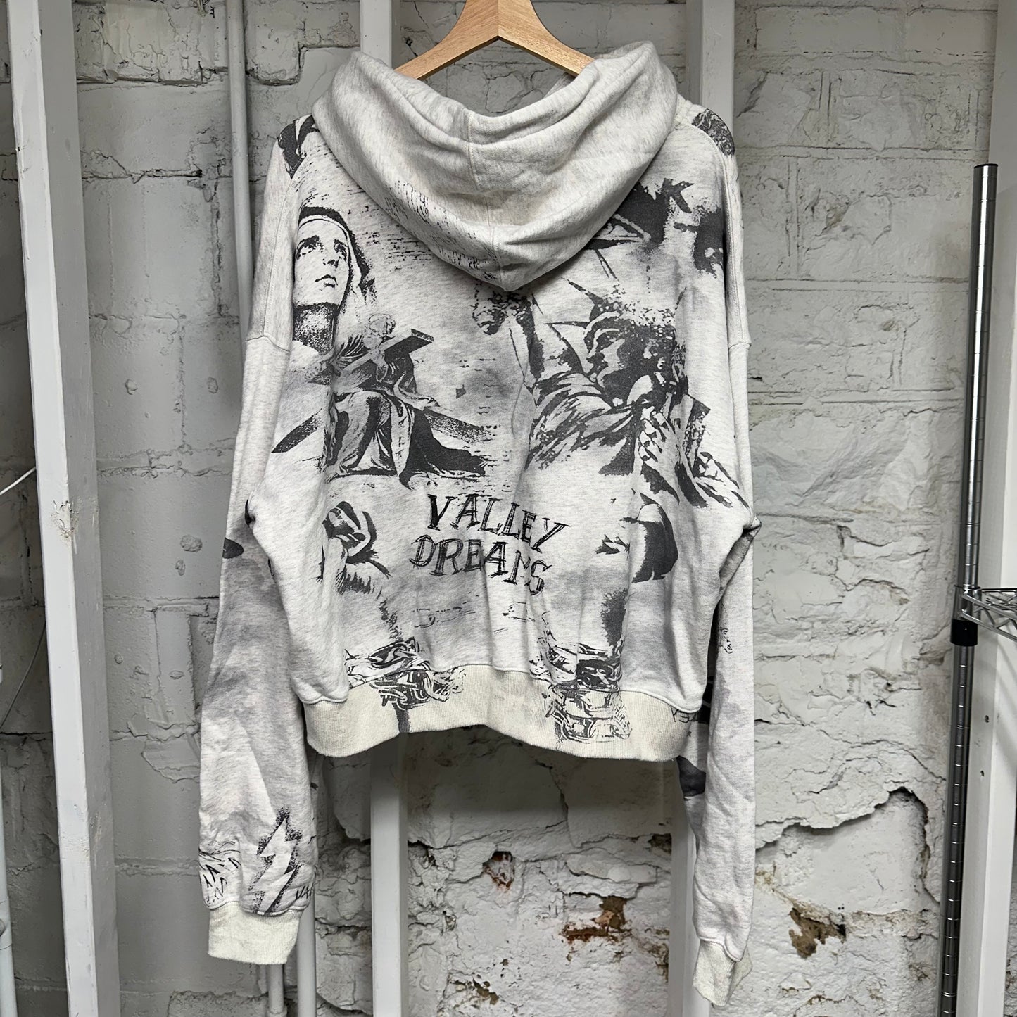 Vale Mural Pullover Hoodie Sz S