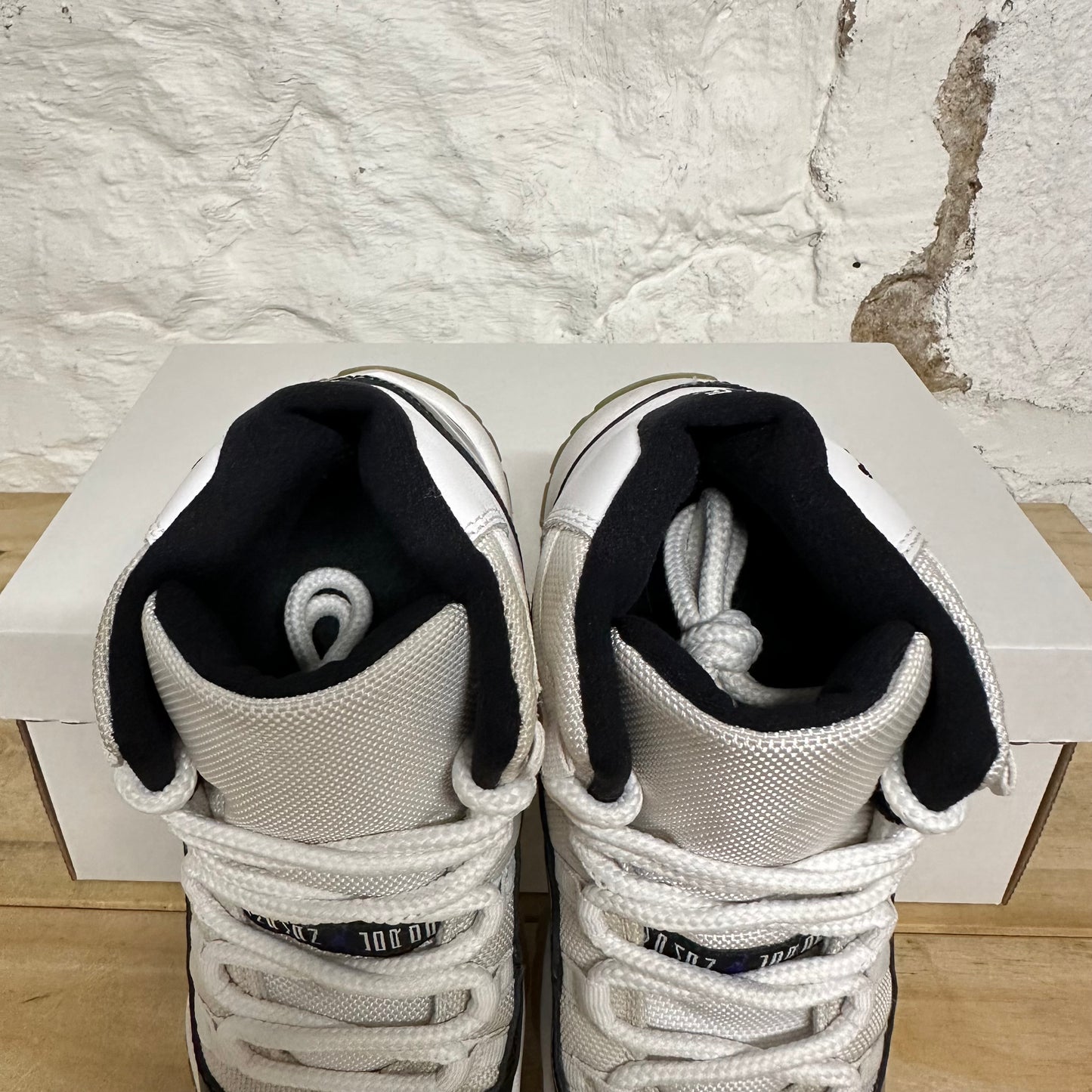 Air Jordan 11 High Concord Sz 5Y