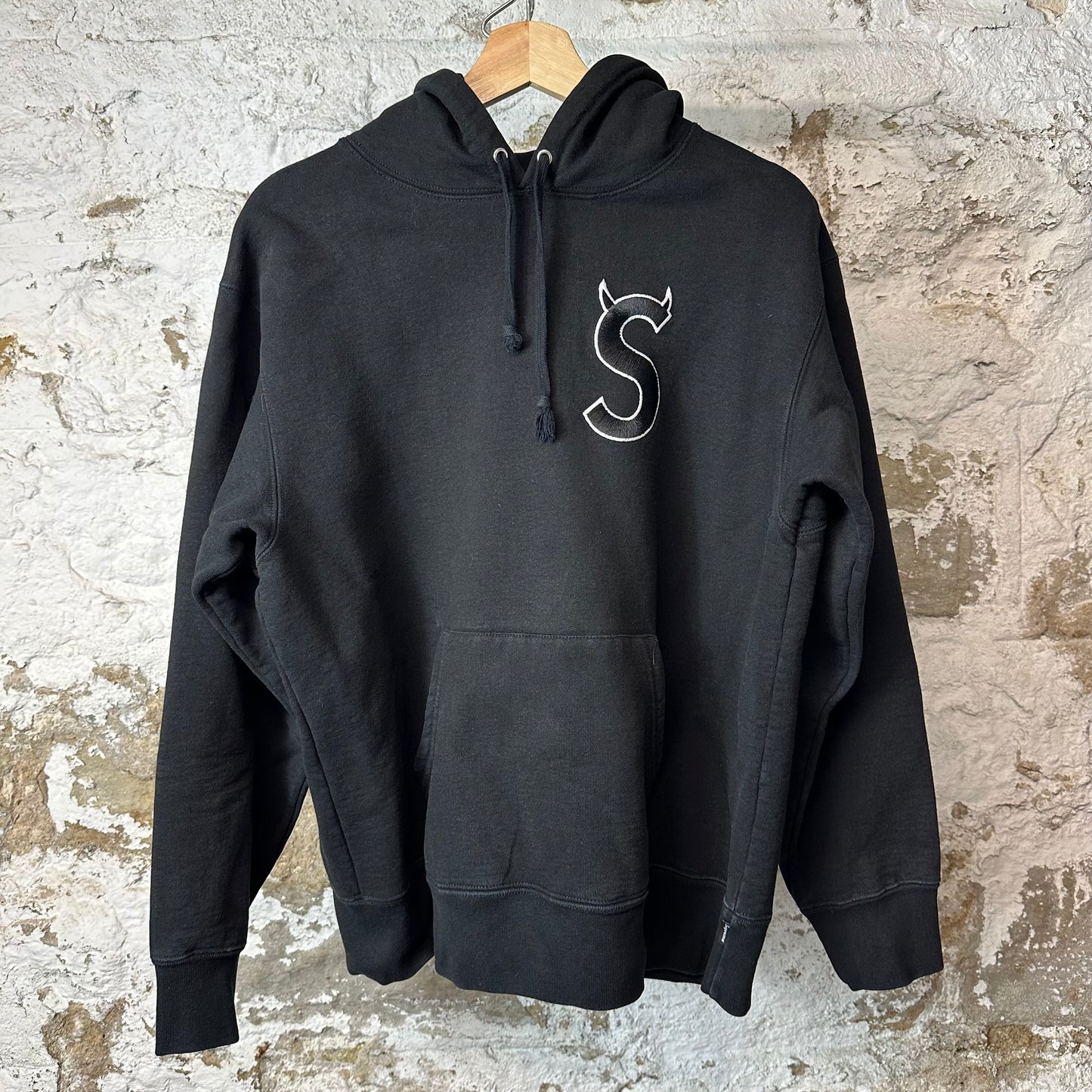 Supreme Devil S Logo Black Hoodie Sz S
