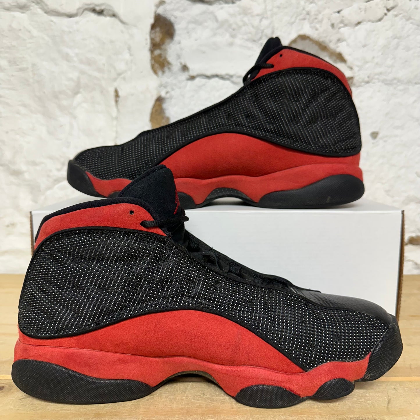 Air Jordan 13 Bred (2017) Sz 10