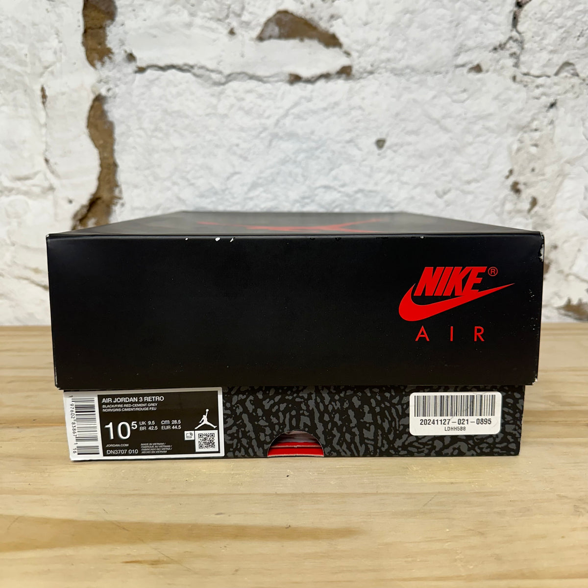 Air Jordan 3 OG Black Cement (2024) Sz 10.5 DS