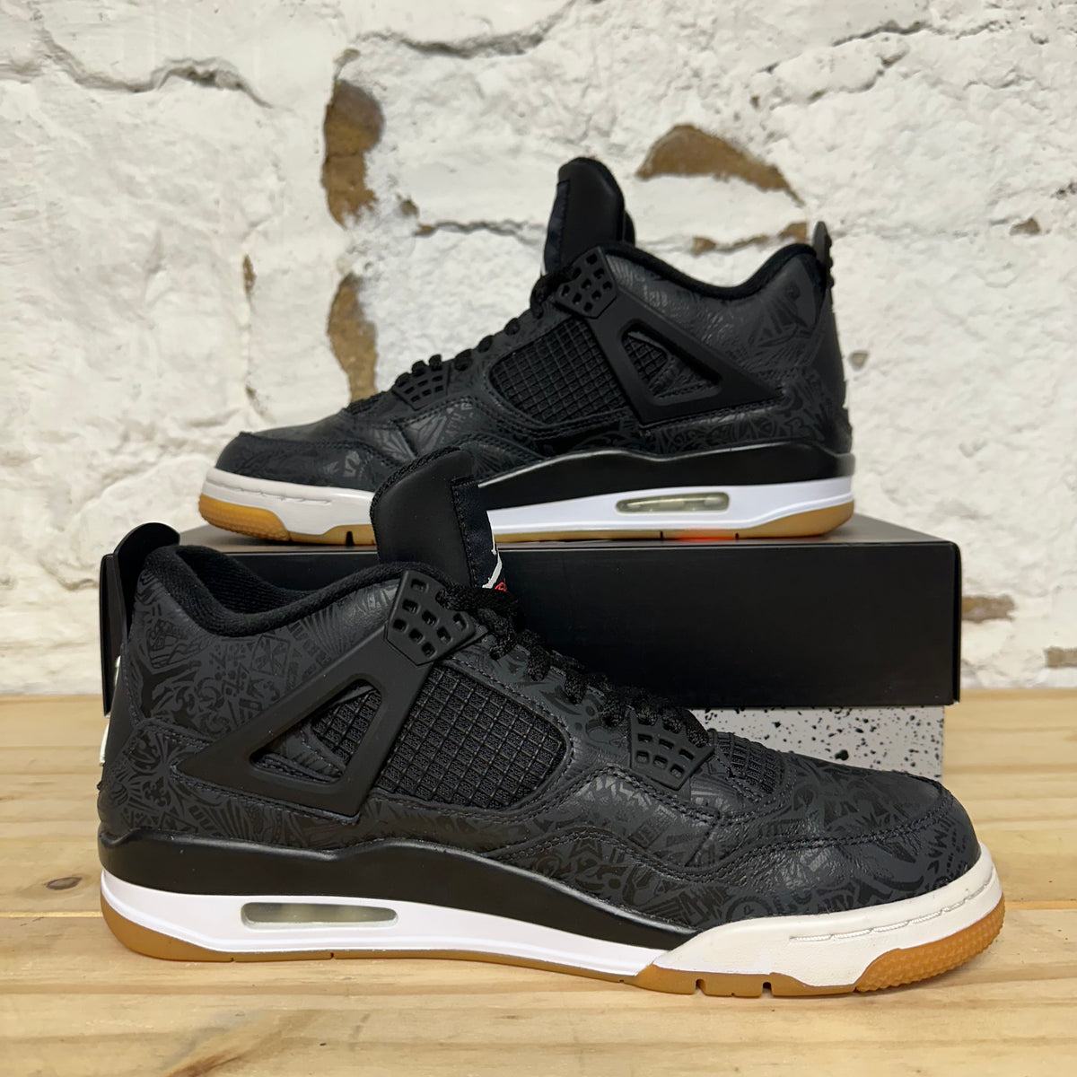 Air Jordan 4 Laser Black Gum Sz 10.5