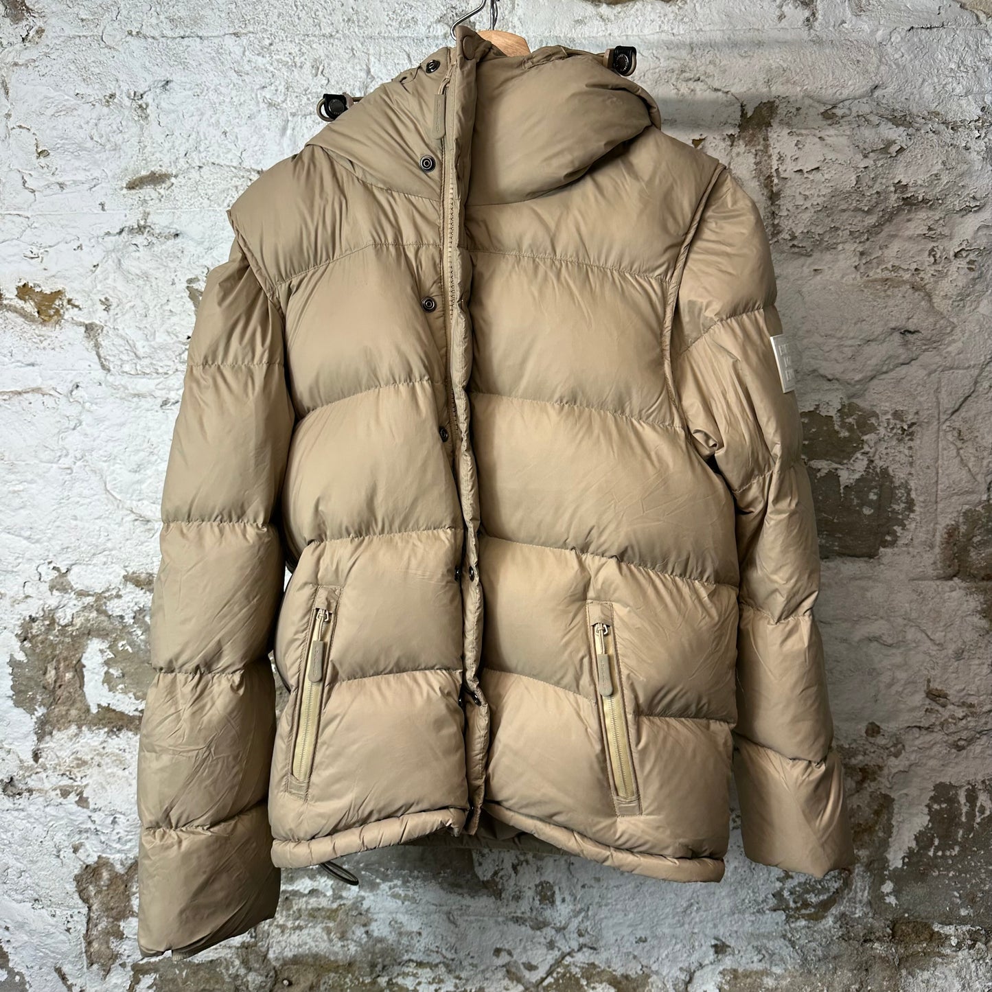 Burberry Convertible Beige Puffer Jacket Sz M