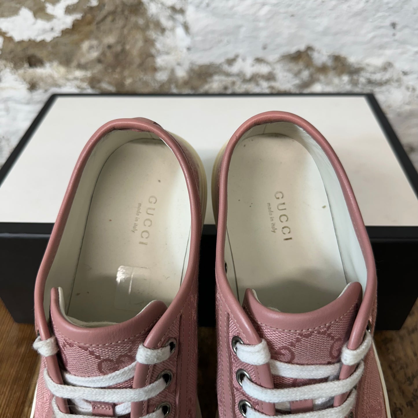 Gucci Pink Monogram White Sneaker Sz 4.5 (36.5)