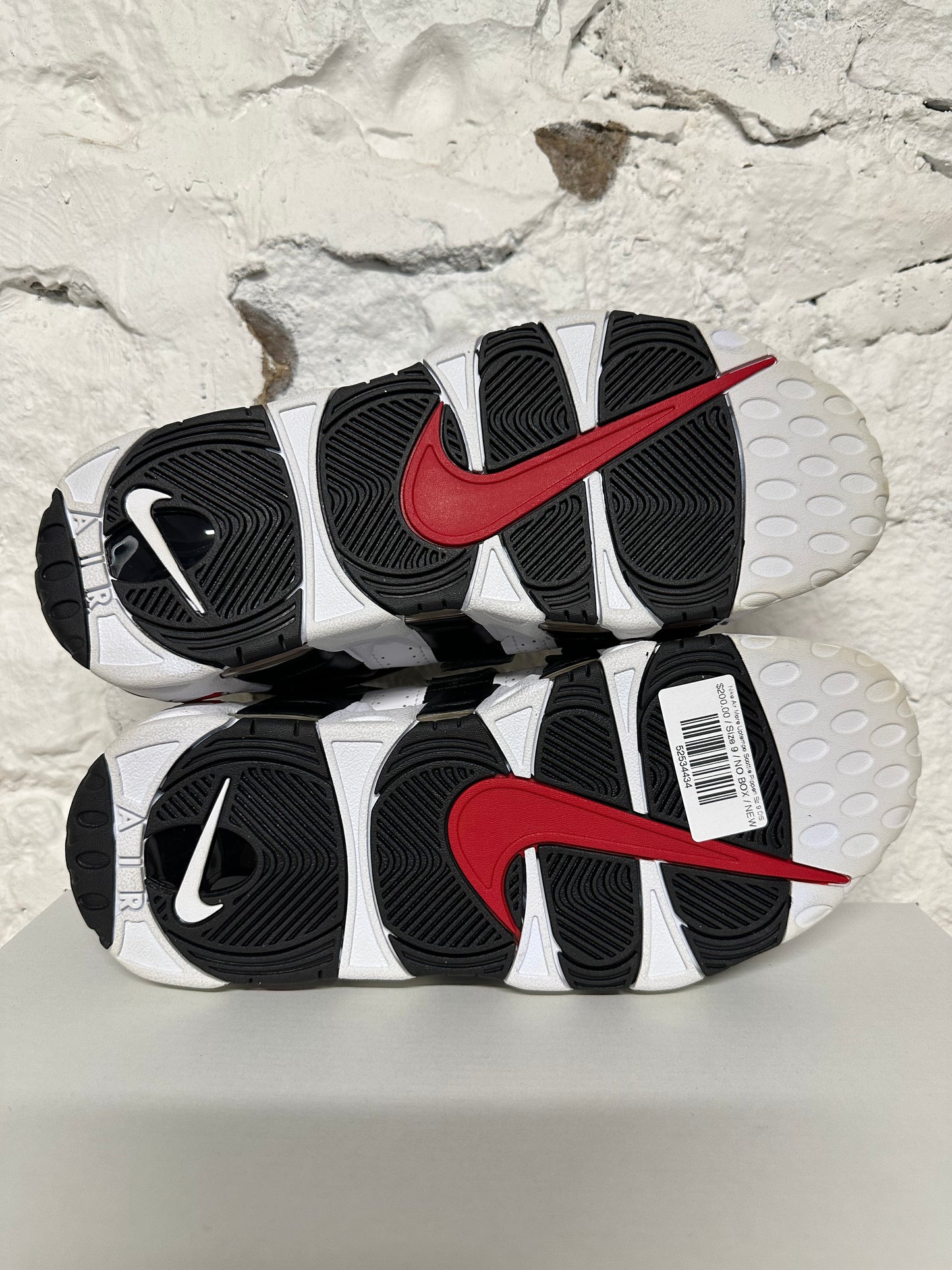 Nike Air More Uptempo Scottie Pippen Sz 9 DS