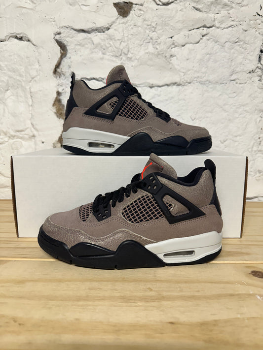 Air Jordan 4 Taupe Haze Sz 4Y