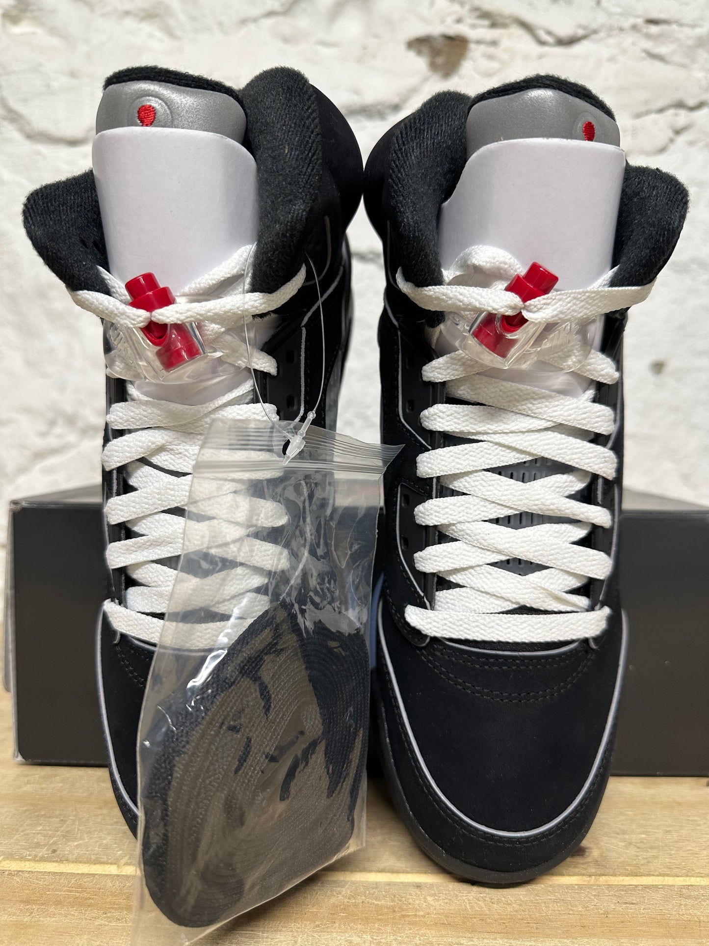 Air Jordan 5 Black Metallic Reimagined Sz 6Y DS