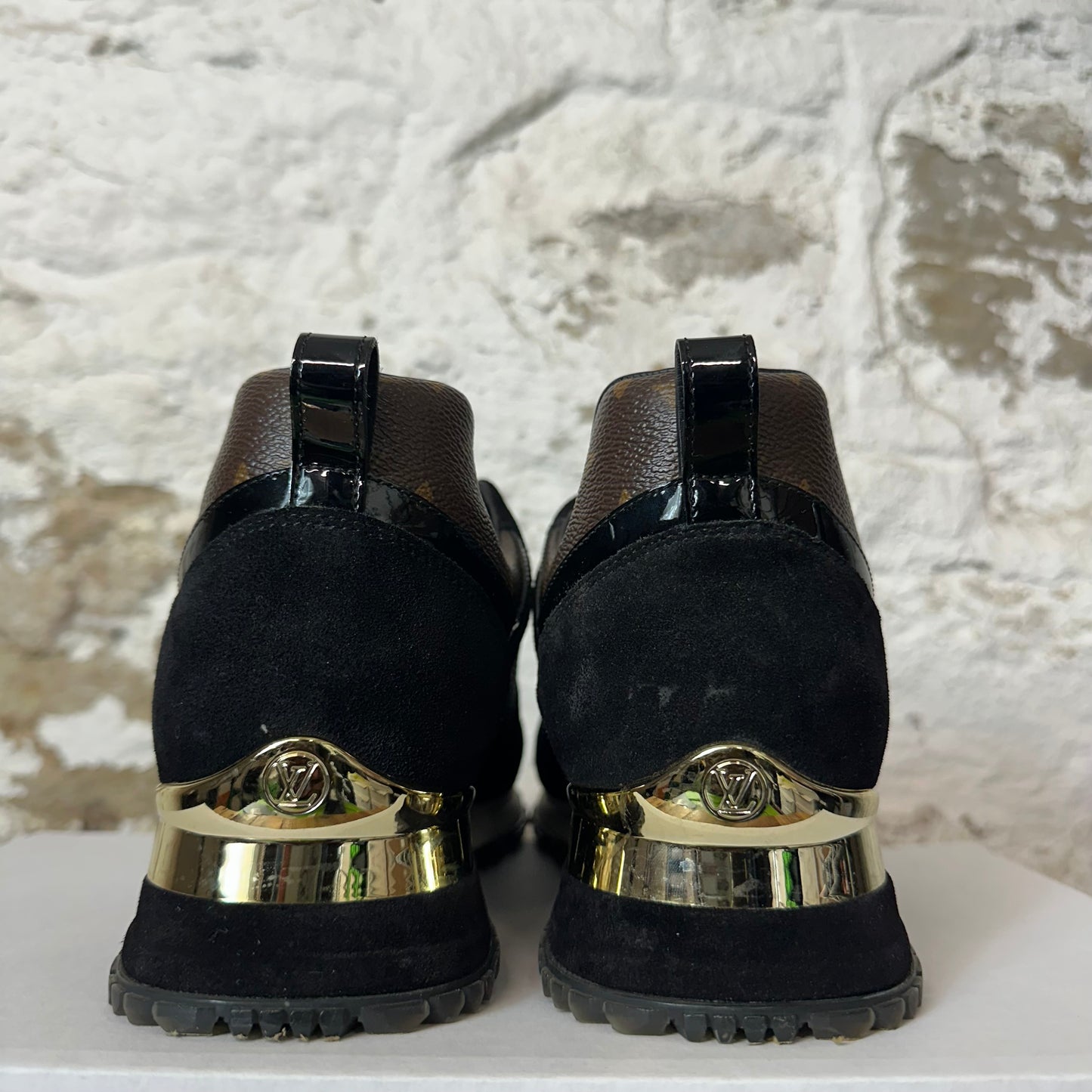 Louis Vuitton Brown Monogram Black Runaway Sneaker Sz 7 (40)