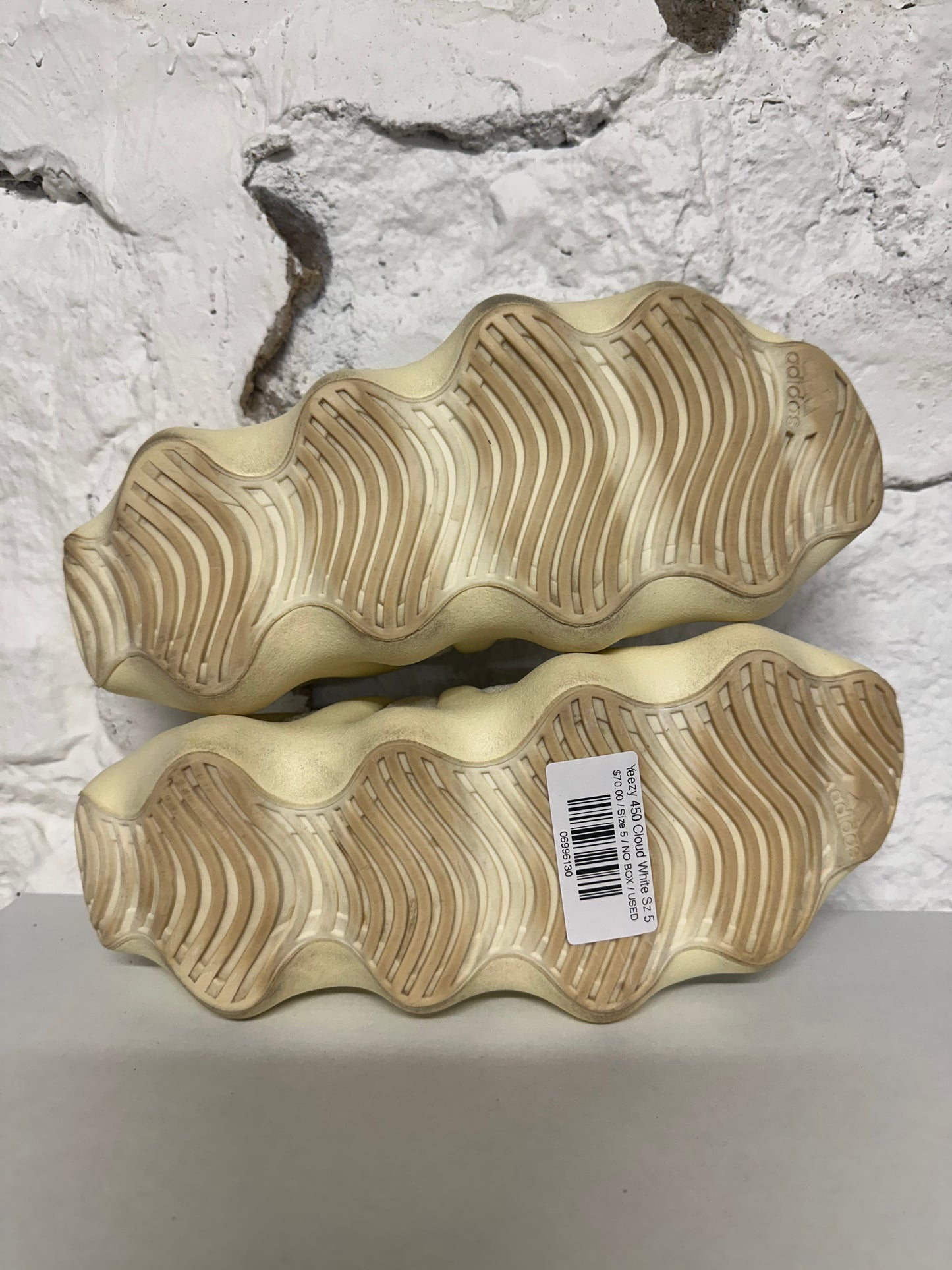 Yeezy 450 Cloud White Sz 5