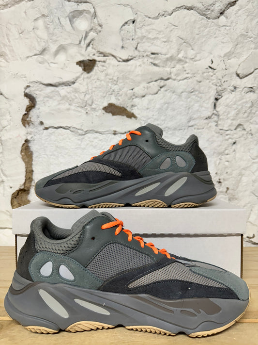 Yeezy 700 Teal Blue Sz 10
