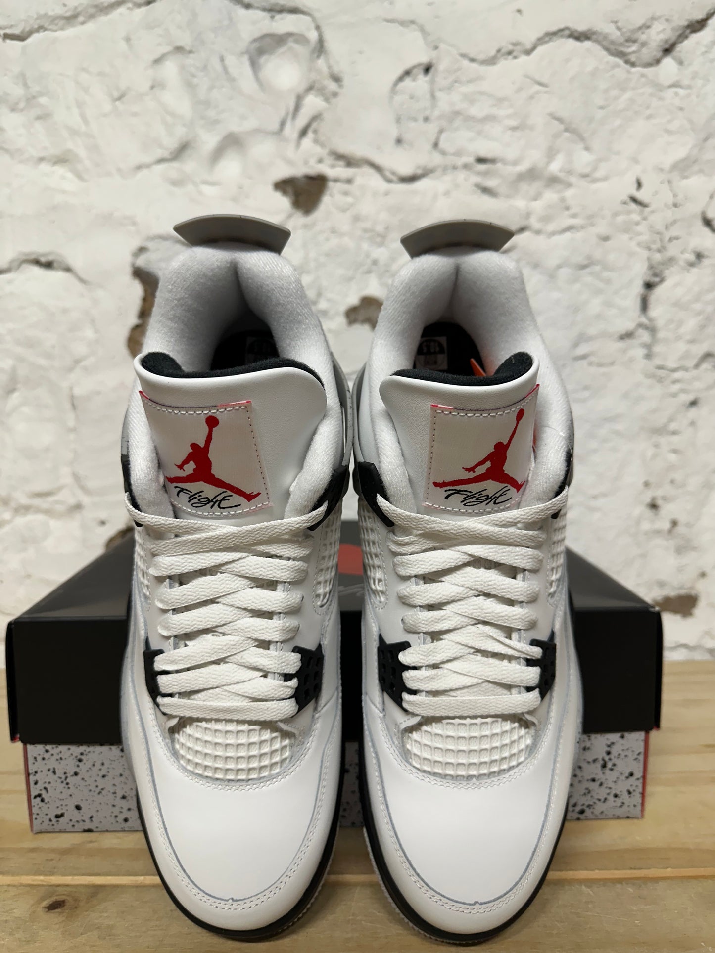 Air Jordan 4 White Cement (2025) Sz 10.5 DS