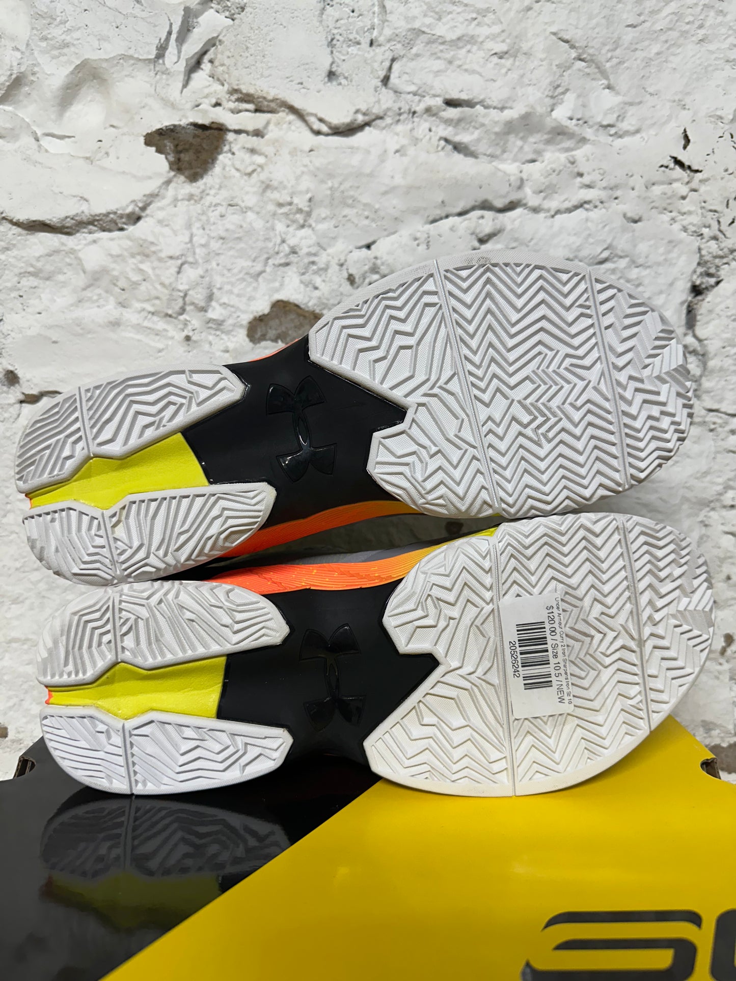 Under Armour Curry 2 Iron Sharpens Iron Sz 10.5 DS