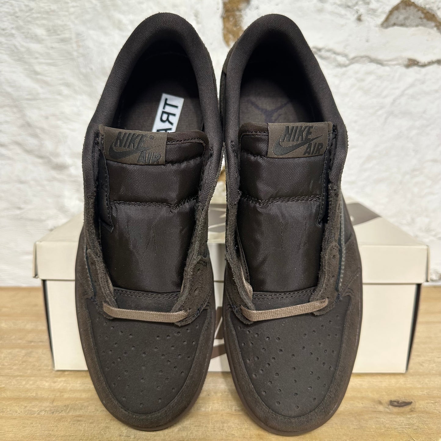 Air Jordan 1 Low Travis Scott Velvet Sz 7.5 DS