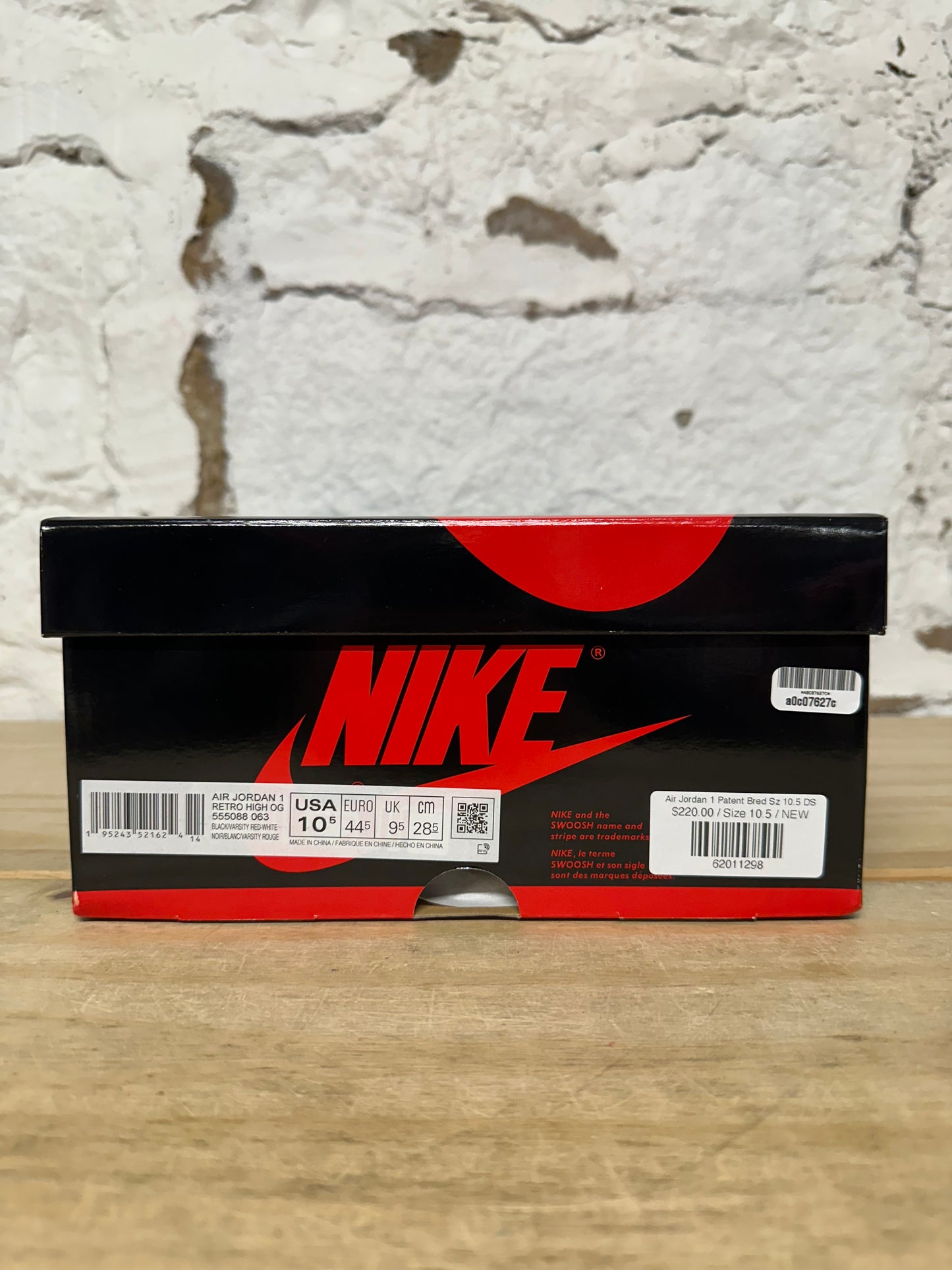 Air Jordan 1 High Patent Bred Sz 10.5 DS