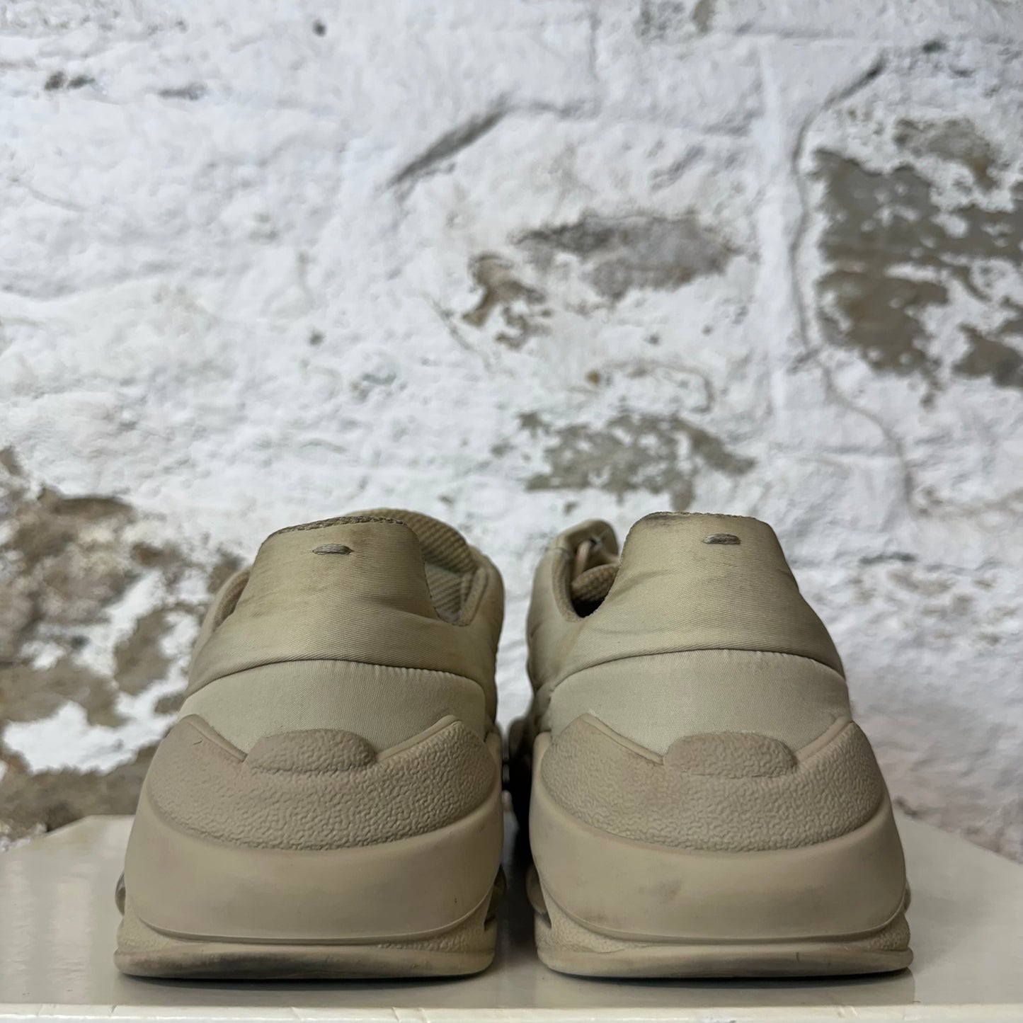 Maison Margiela Beige Future Runner Sneaker Sz 8 (41)