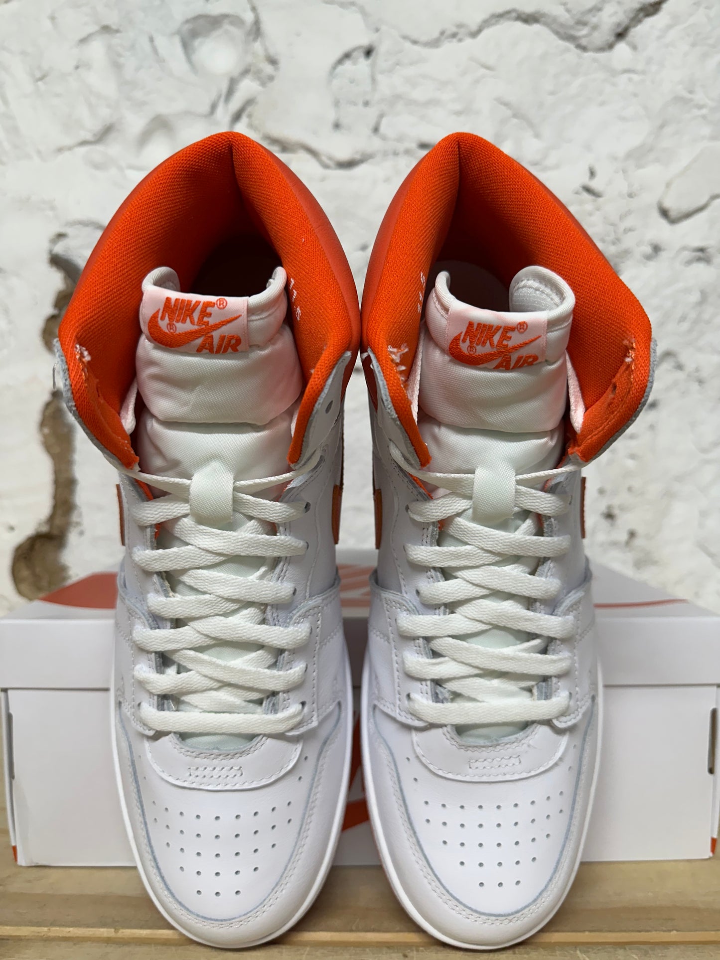 Air Jordan Air Ship Team Orange Sz 11.5