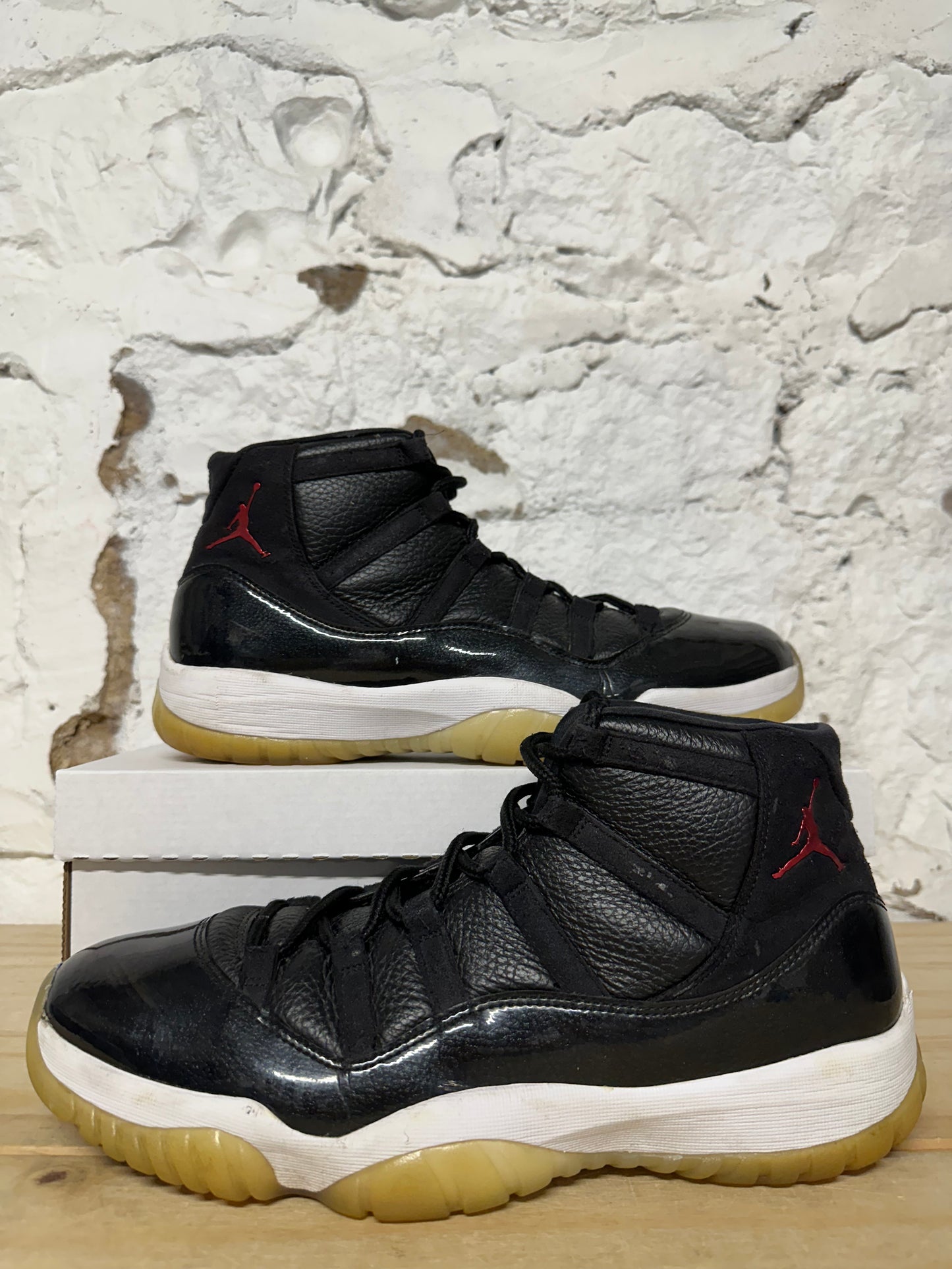 Air Jordan High 11 72-10 Sz 13