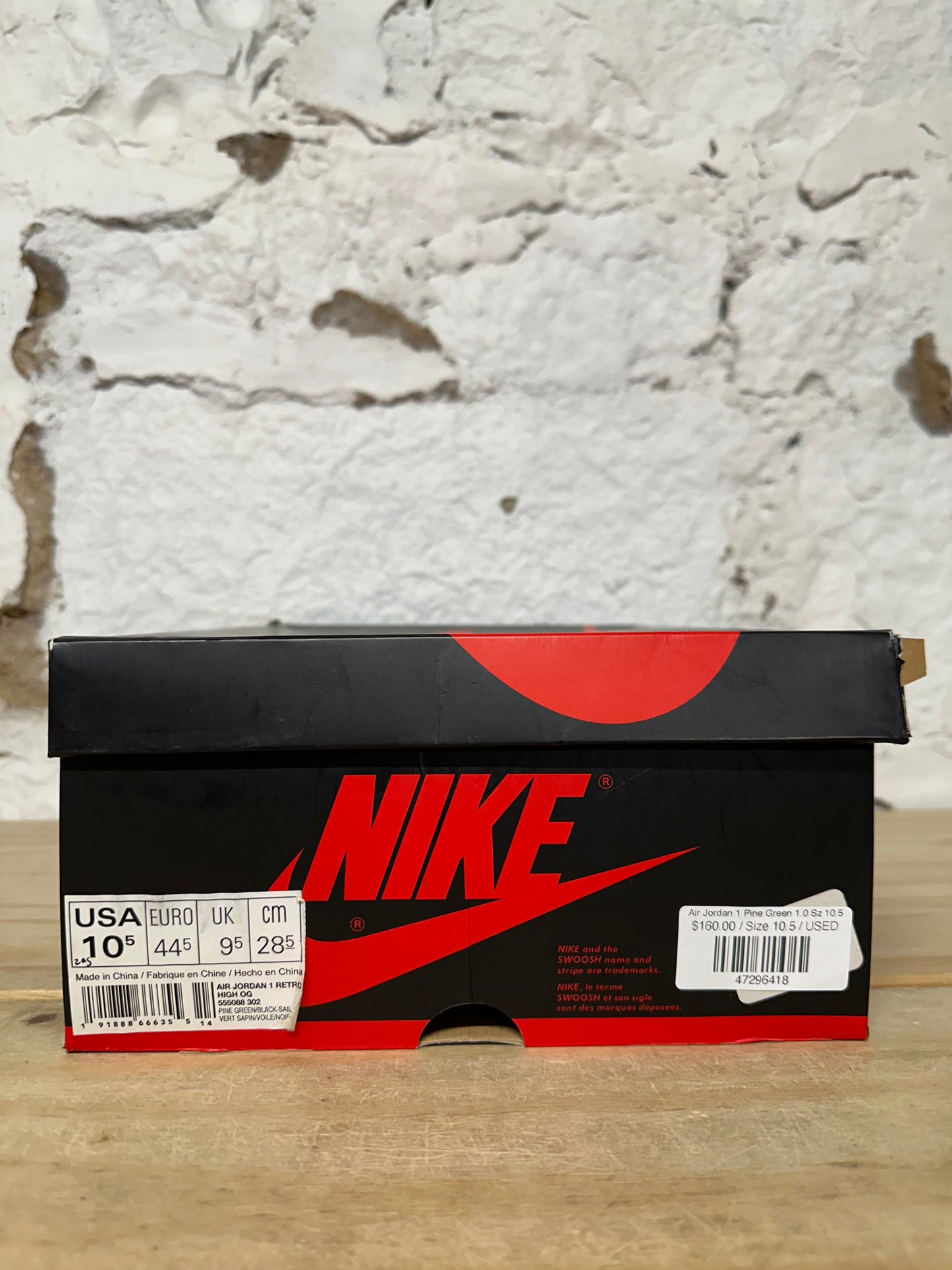 Air Jordan 1 High Pine Green 1.0 Sz 10.5