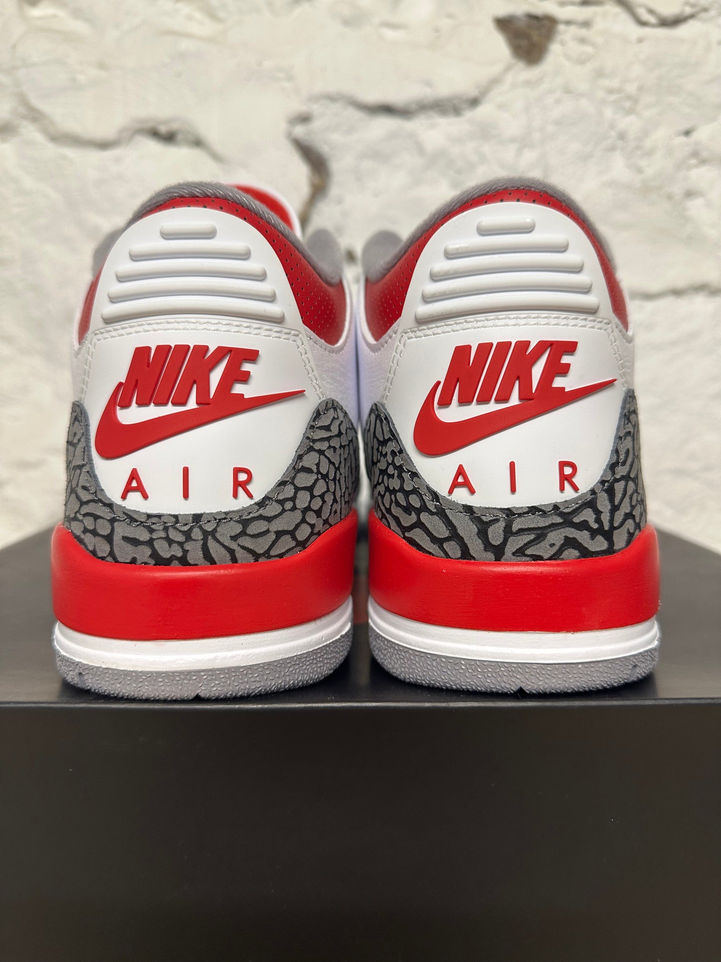 Air Jordan 3 Fire Red (2022) Sz 11.5 DS