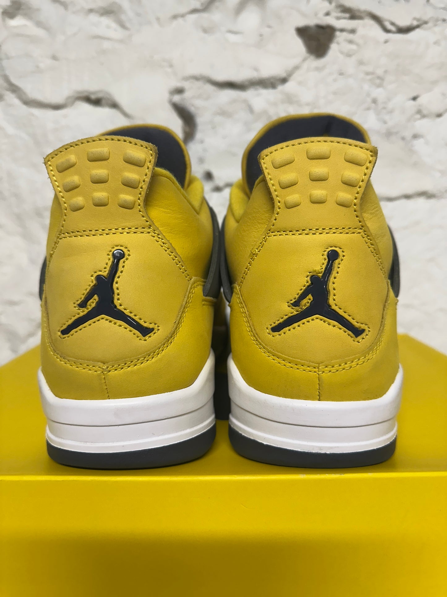 Air Jordan 4 Lightning Sz 12