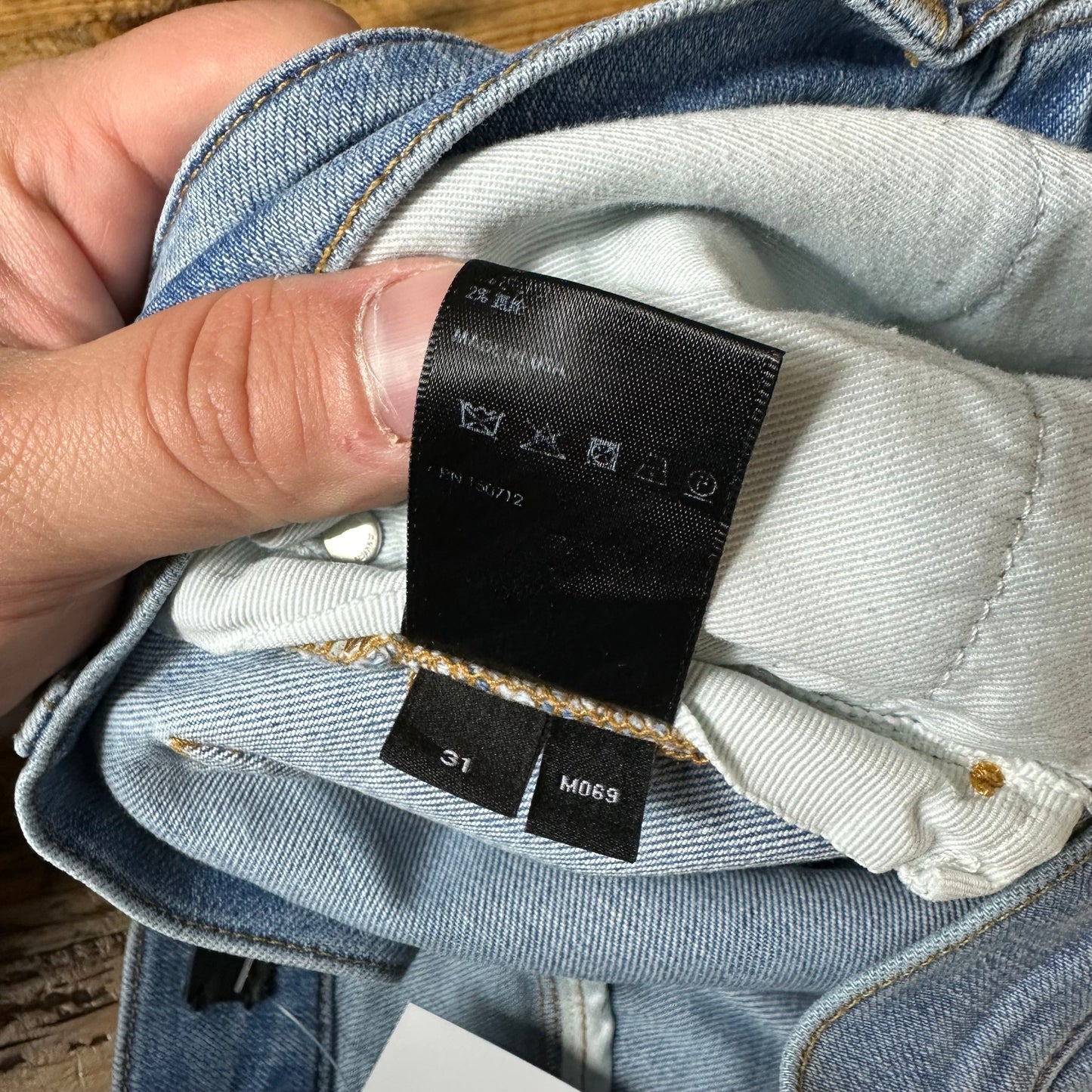 Amiri Plain Lightwash Blue Denim Jeans Sz 31