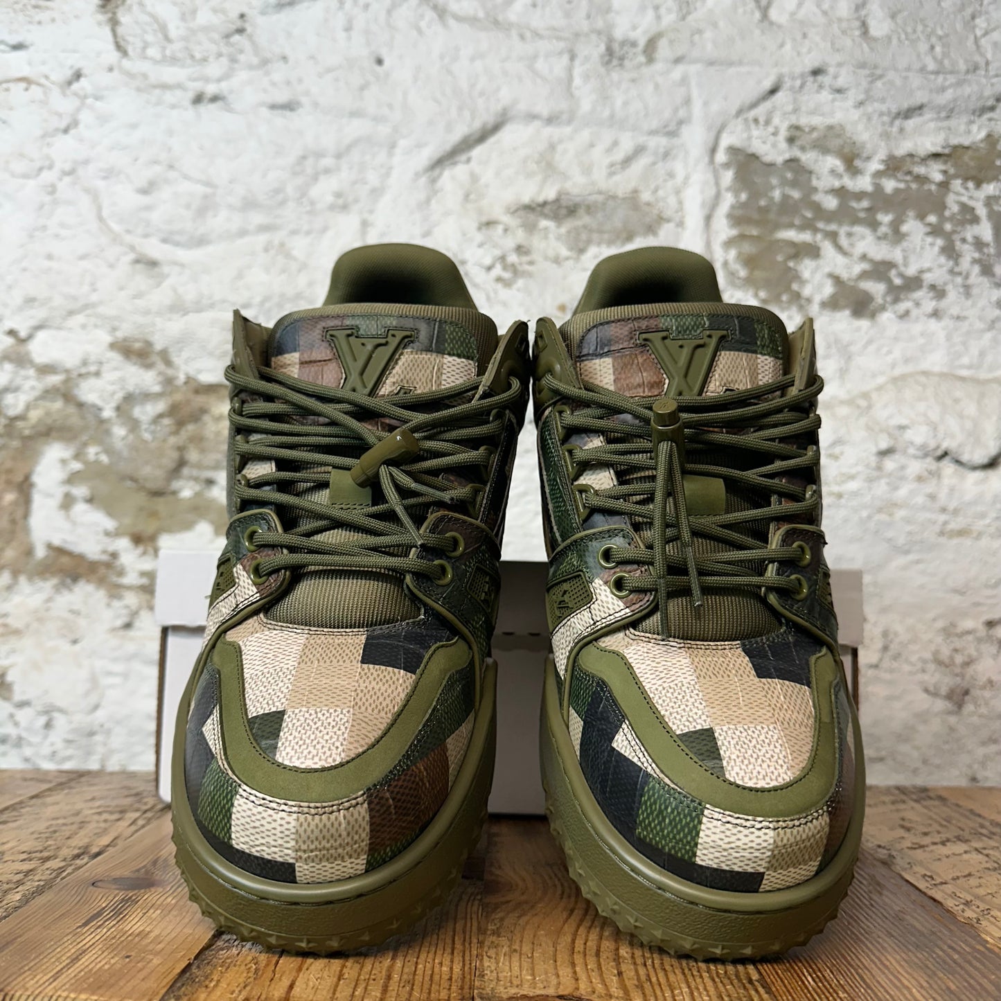 Louis Vuitton Damoflage Damier Maxi Trainer Sneaker Sz 9.5 (8LV)