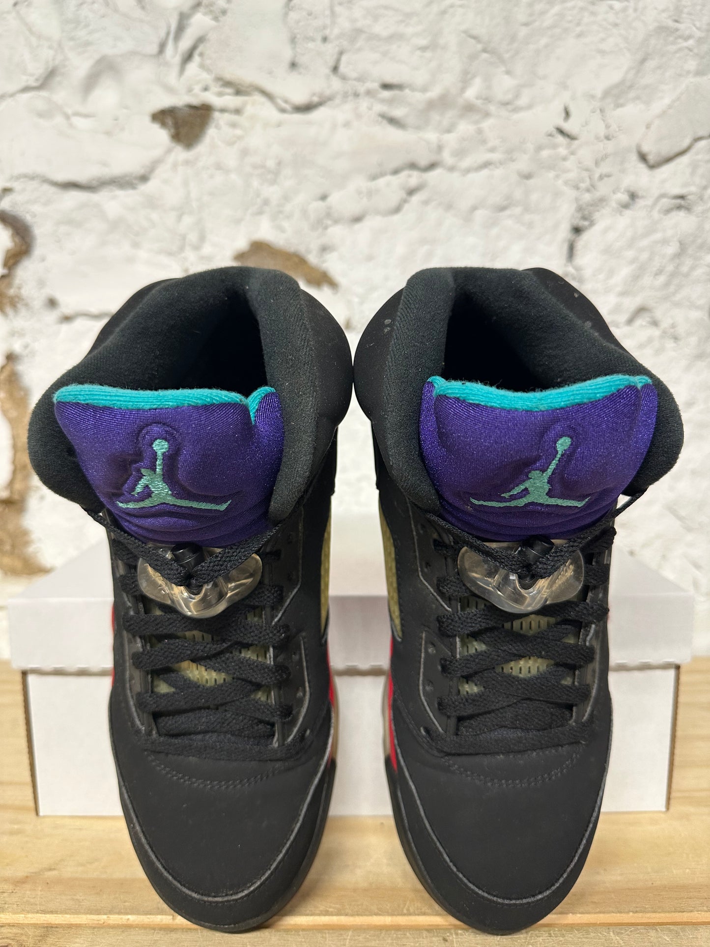 Air Jordan 5 Top 3 Sz 8.5