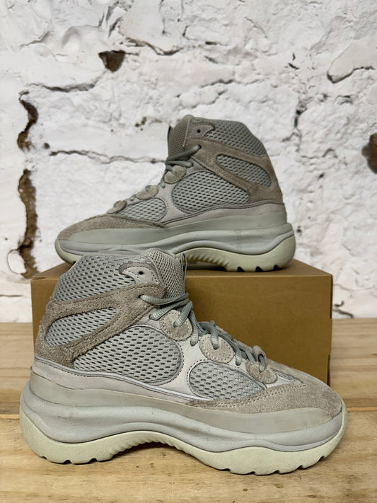 Yeezy Desert Boot Salt Sz 6