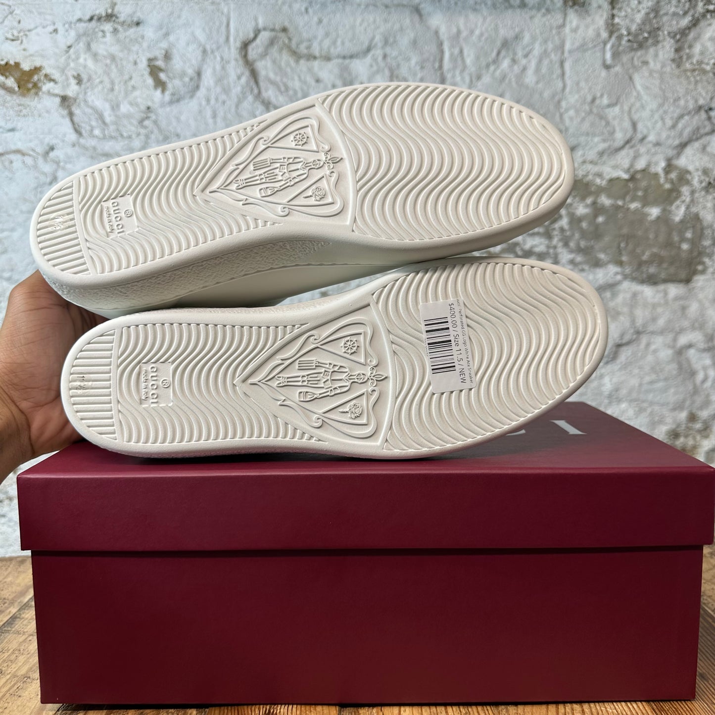 Gucci Perforated GG Logo White Ace Sneaker Sz 11.5 DS