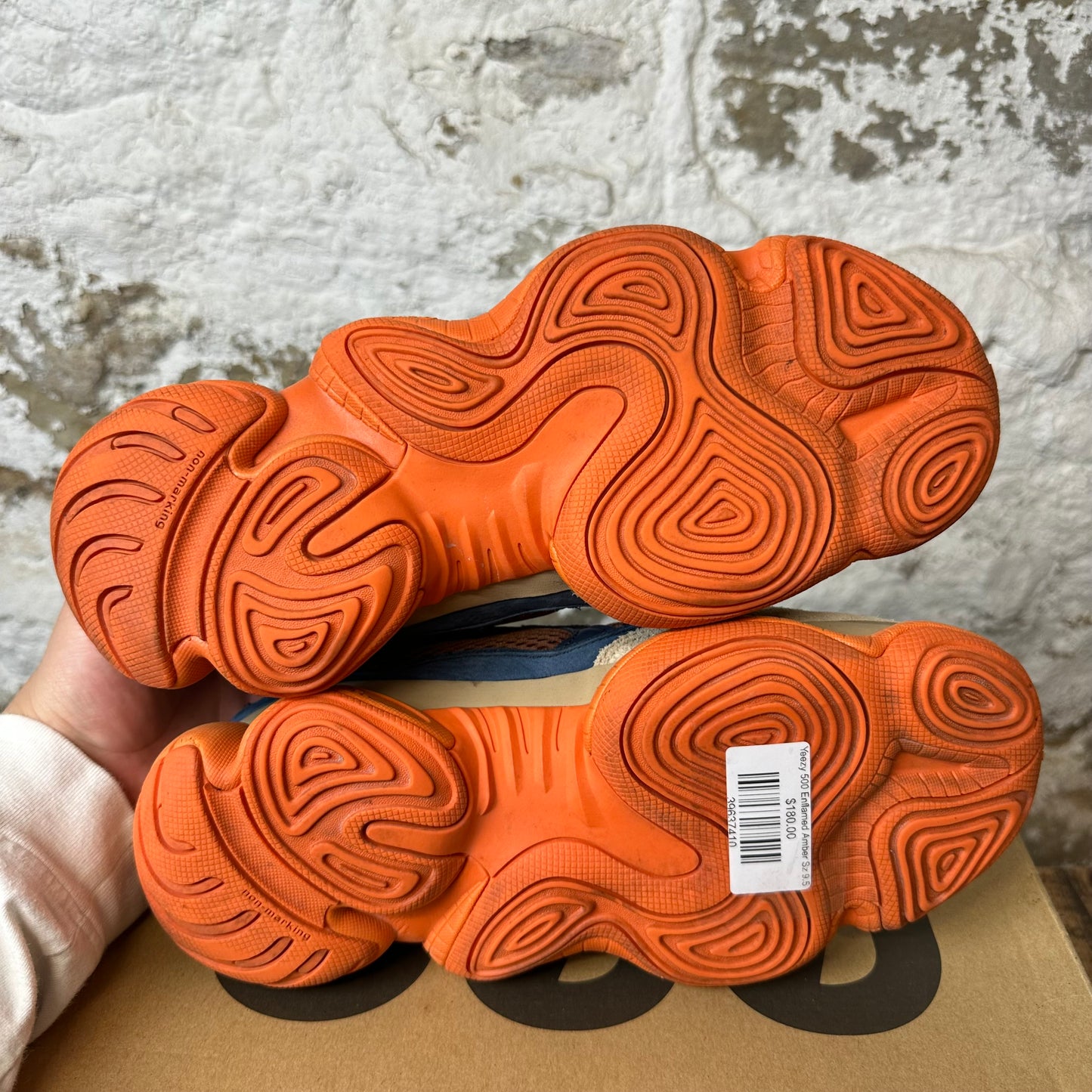 Yeezy 500 Enflamed Amber Sz 9.5