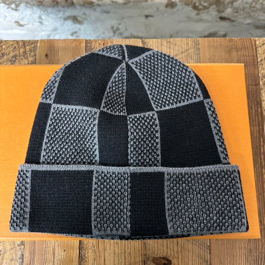 Louis Vuitton Black Grey Damier Heritage Beanie W/ Box
