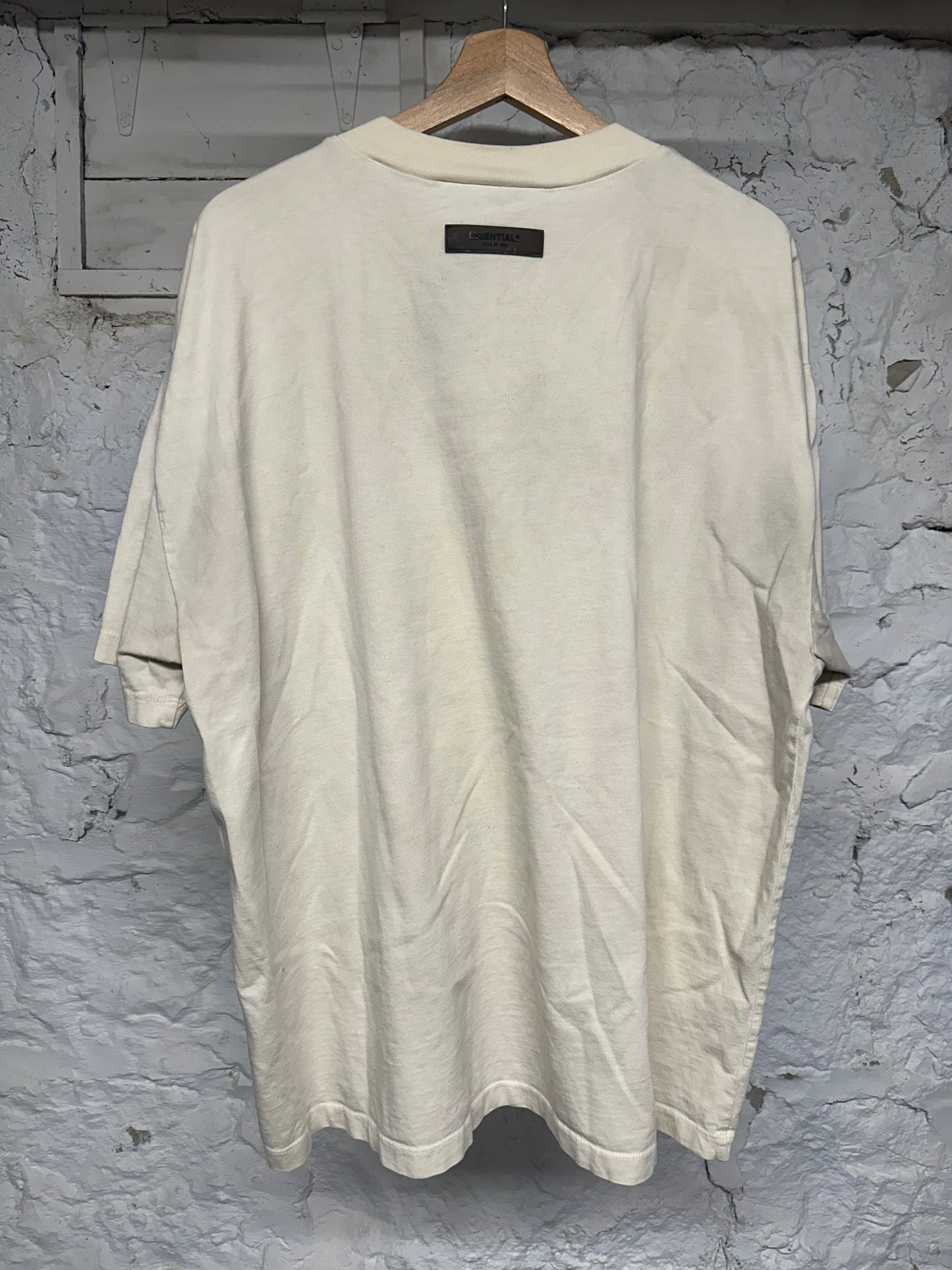 Fear of God Essentials Cream Bold Logo T-Shirt Sz L