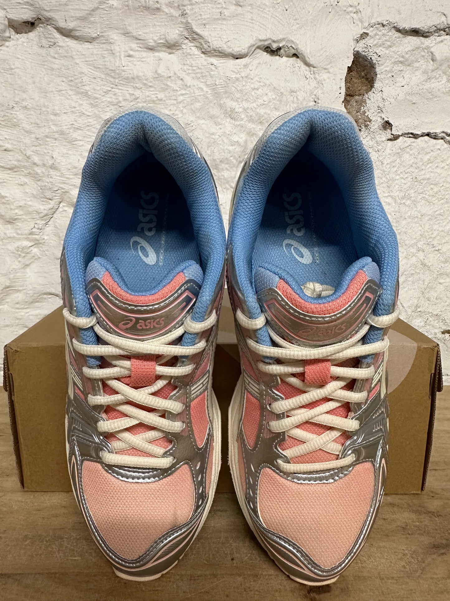 Asics Gel-Kayano 14 Baked Pink Cream Sz 7 (8.5W)