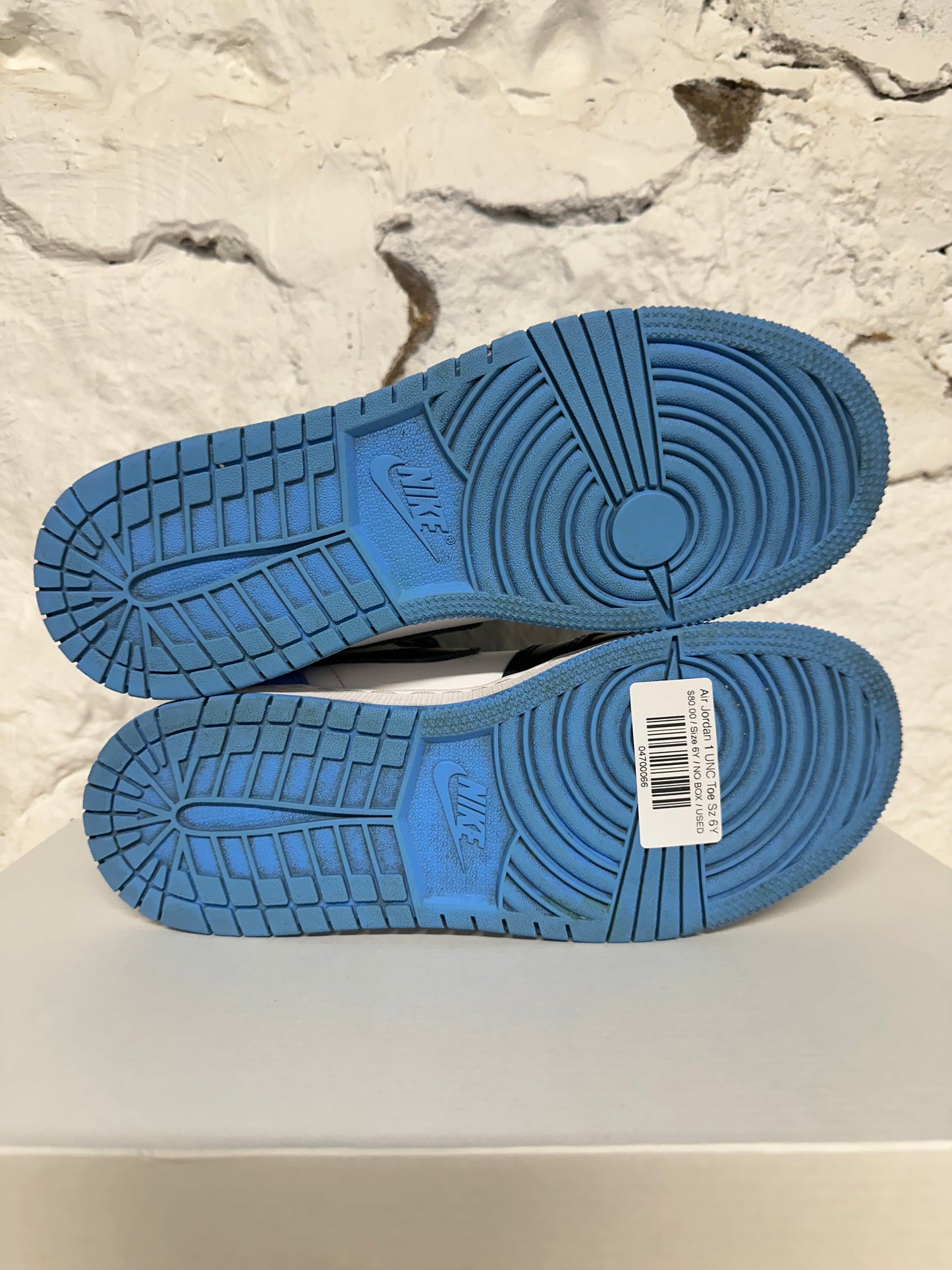 Air Jordan 1 High UNC Toe Sz 6Y