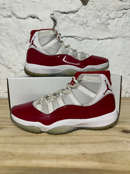 Air Jordan 11 High Cherry Sz 9