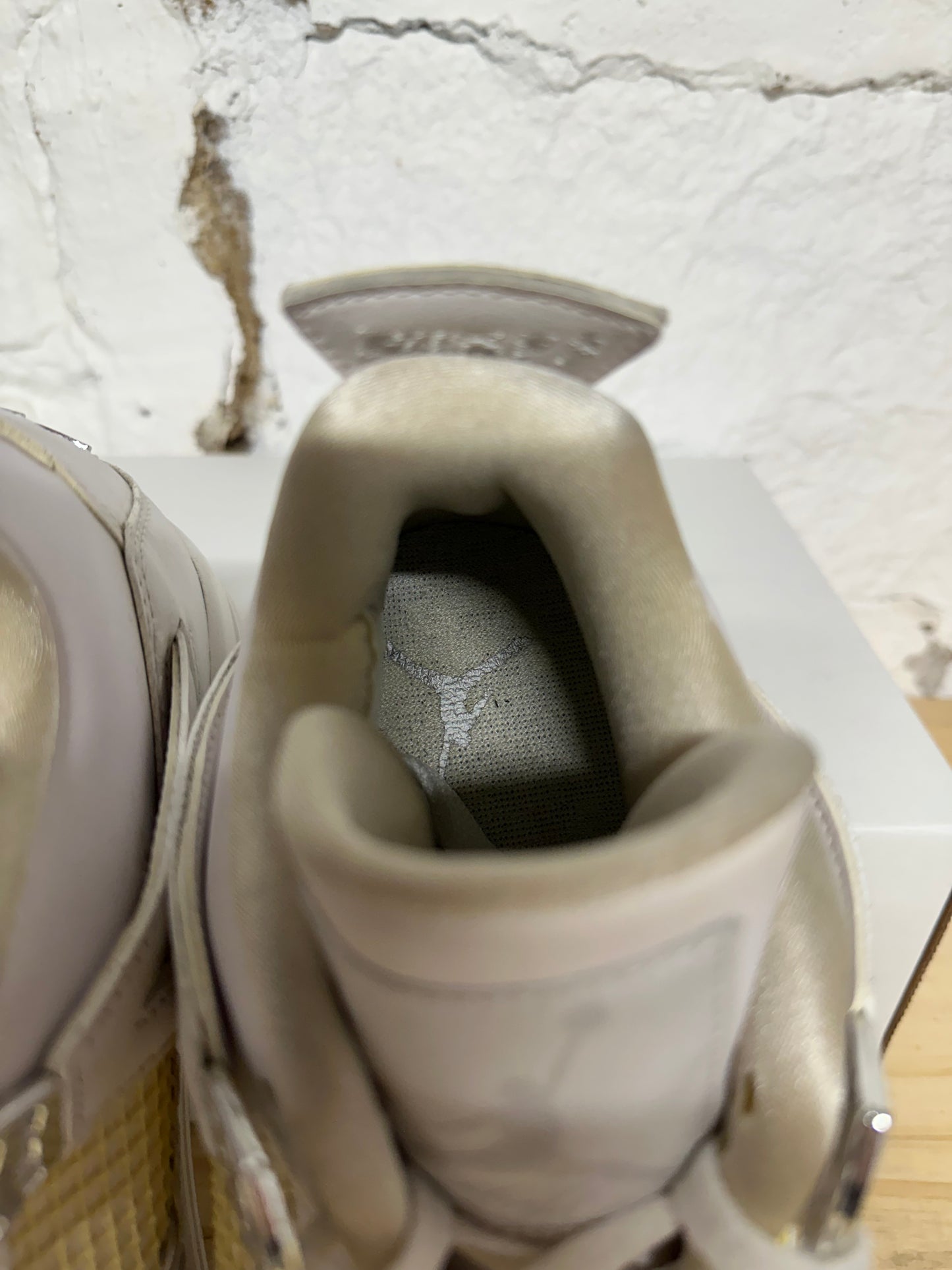 Air Jordan 4 Pure Money Sz 10