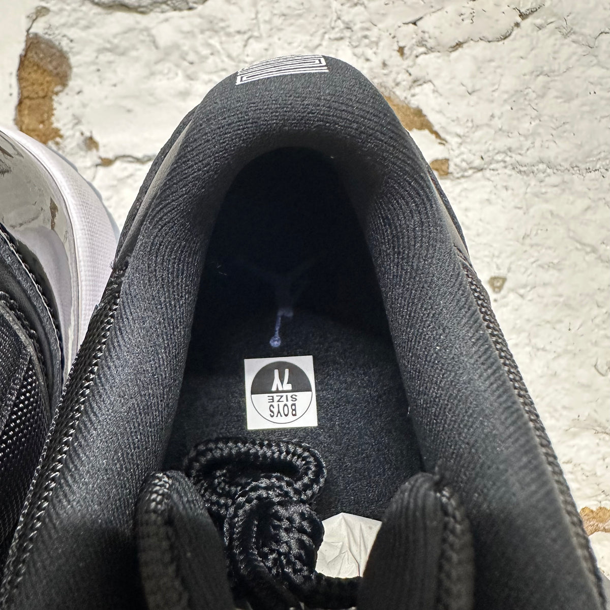 Air Jordan 11 Low Space Jam 7Y DS