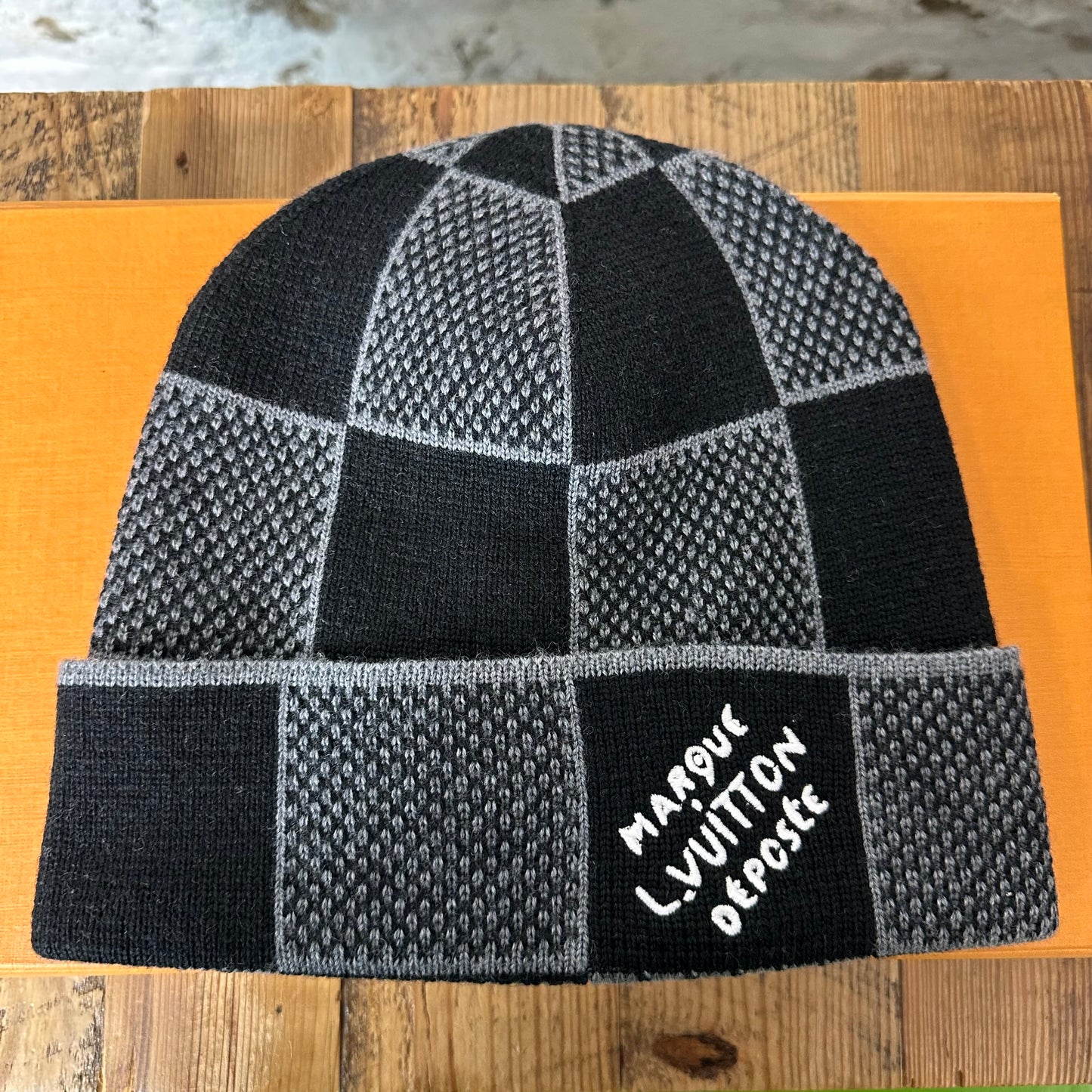 Louis Vuitton Black Grey Damier Heritage Beanie W/ Box