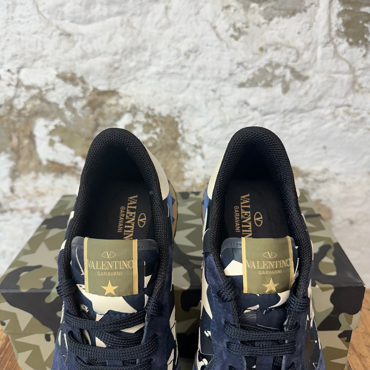 Valentino Blue Camo Rock Runner Sneaker Sz 13 (46)