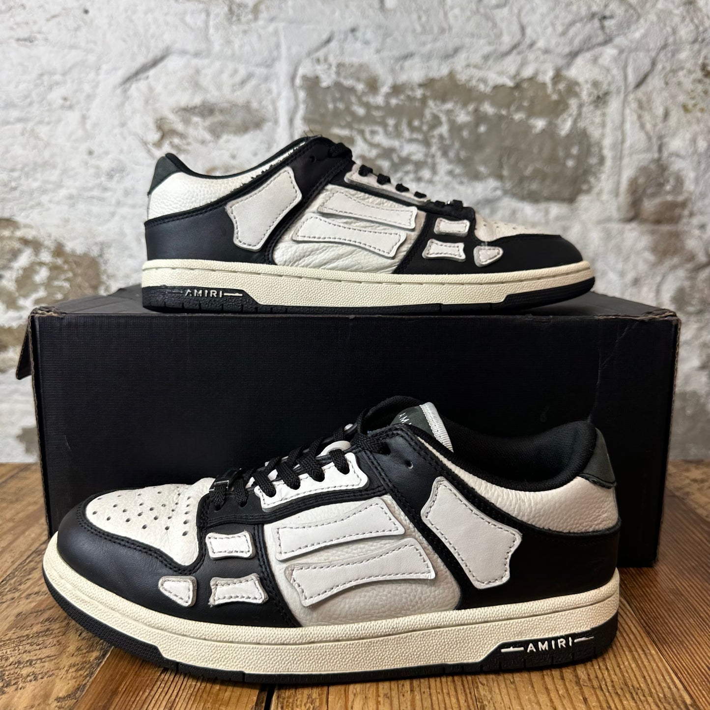Amiri White Skeleton Black White Sneaker Sz 7 (40)