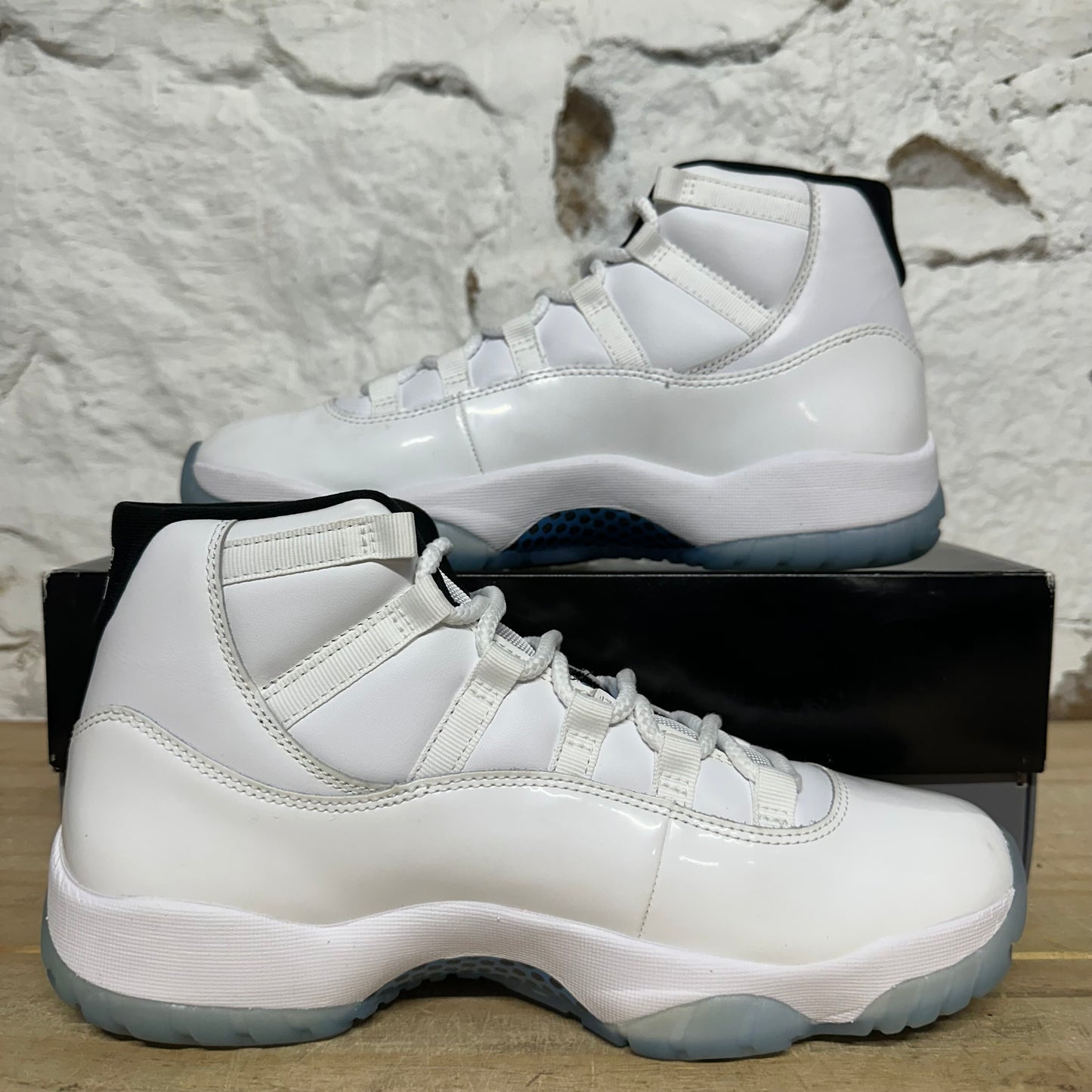 Air Jordan 11 High Legend Blue (2024) Sz 9.5