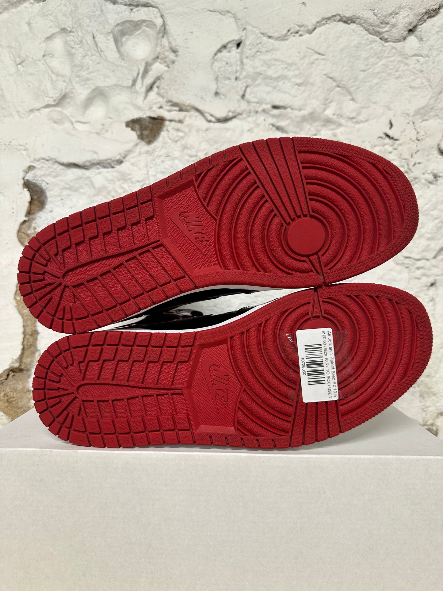 Air Jordan 1 High Patent Bred Sz 10.5