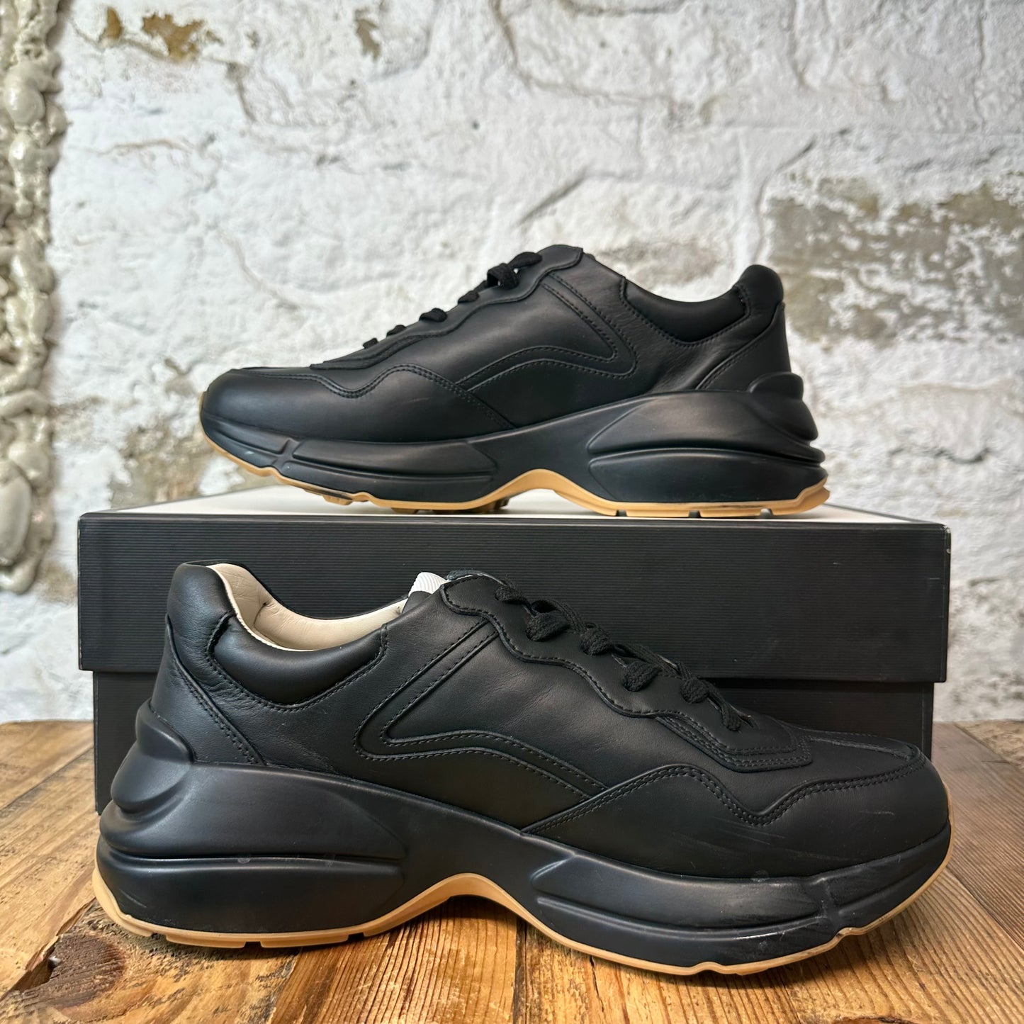 Gucci Rhyton Tiger Logo Black Sneaker Sz 8
