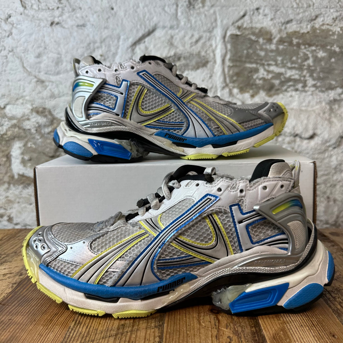Balenciaga Runner Blue Yellow Grey Sneaker Sz 10 (43)